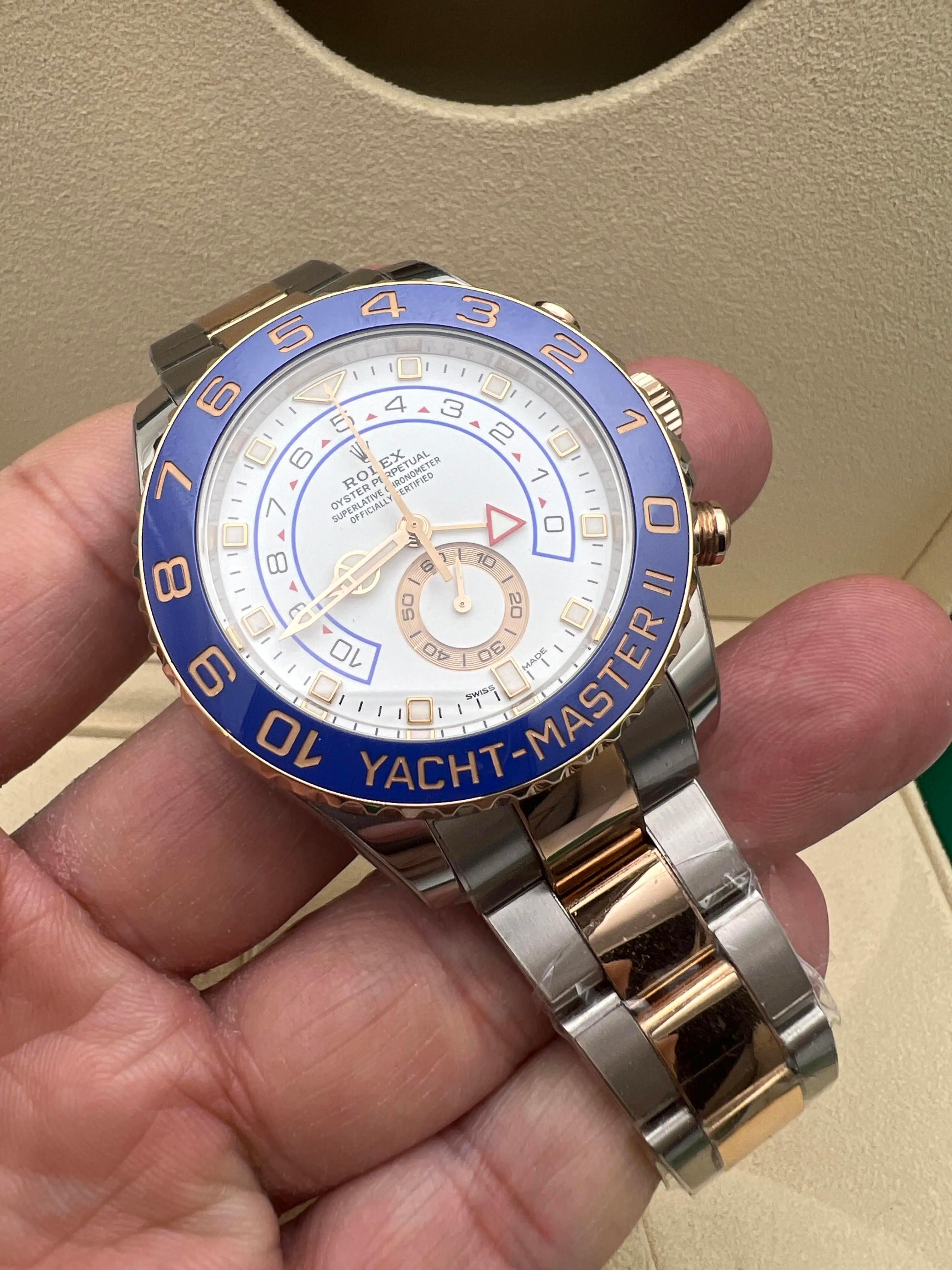 Rolex Yacht-Master II 44mm 116681 18K Rose & Steel Mercedes Hands Box Papers in vendita 1