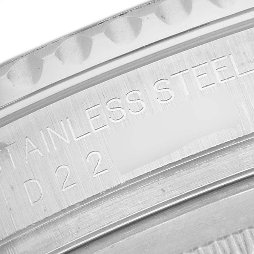Rolex Yachtmaster Platin Zifferblatt Lünette Stahl Herrenuhr 16622. Offiziell zertifiziertes Chronometerwerk mit automatischem Aufzug. Gehäuse aus Edelstahl mit einem Durchmesser von 40.0 mm. Rolex Logo auf der Krone. Spezielle bidirektionale