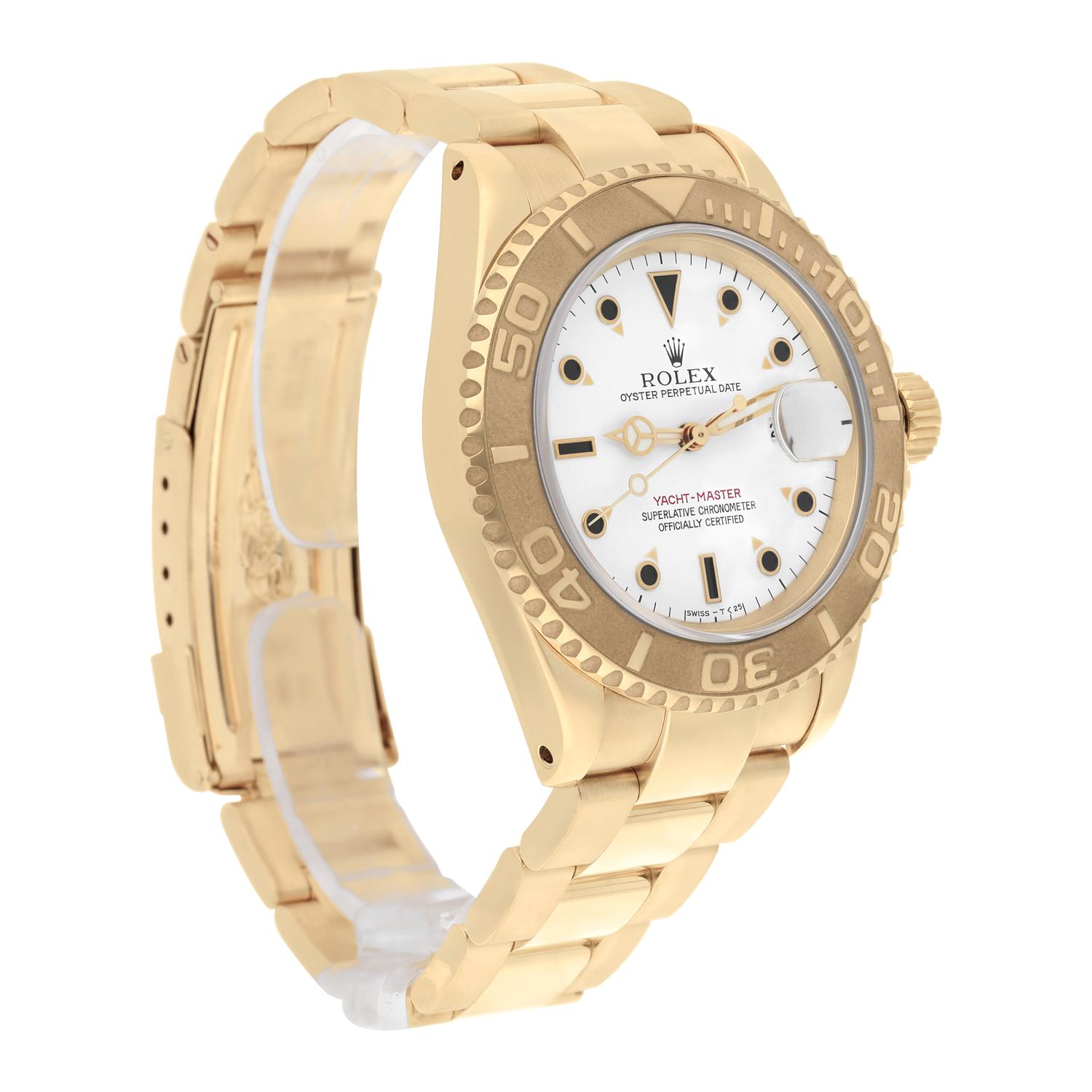 Modern Rolex Yatch Master 40MM 16628 White Dial Yellow Gold Oyster Bracelet For Sale