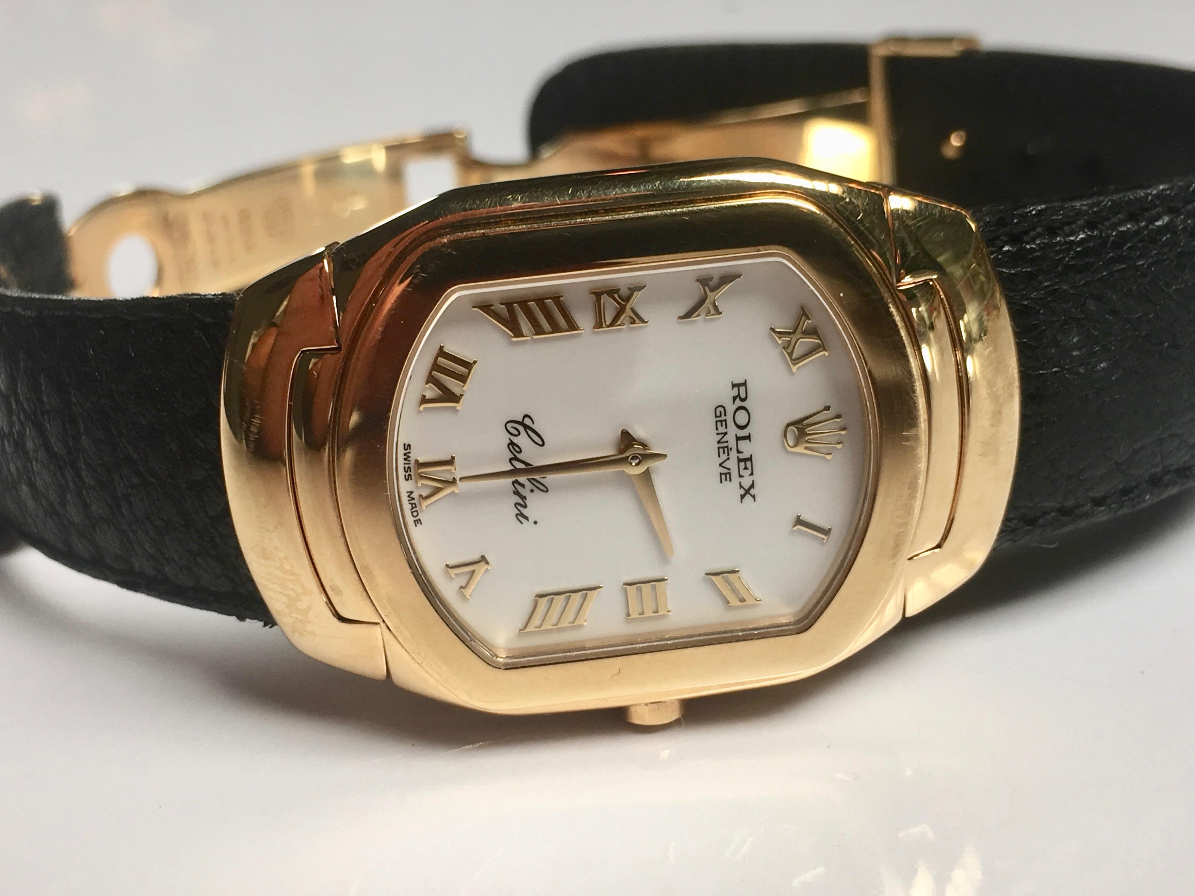 Rolex yellow Gold Cellini Quartz Wristwatch Ref 6633 In Good Condition In Los Angeles, CA