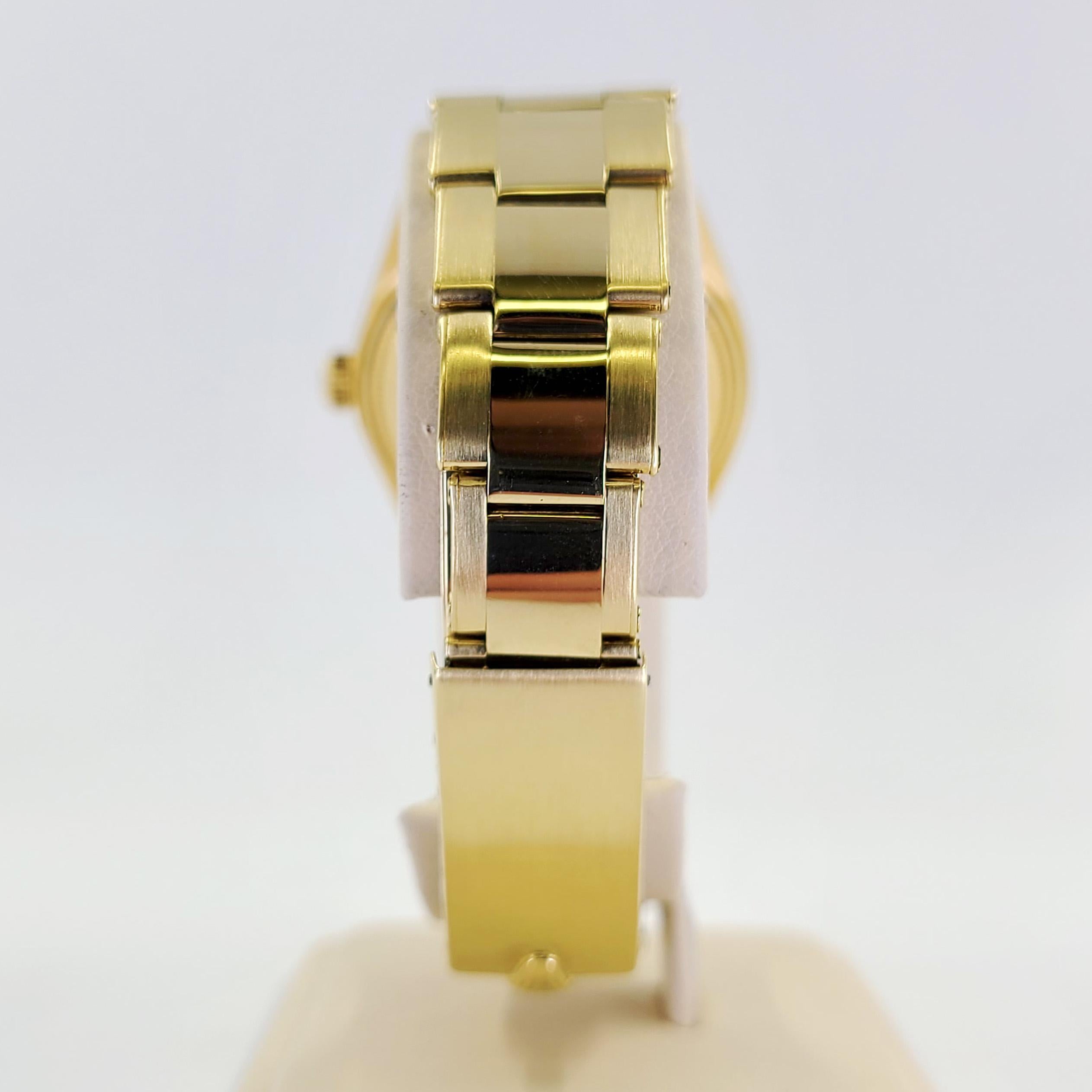 Montre-bracelet automatique Rolex à date en or jaune en vente 4
