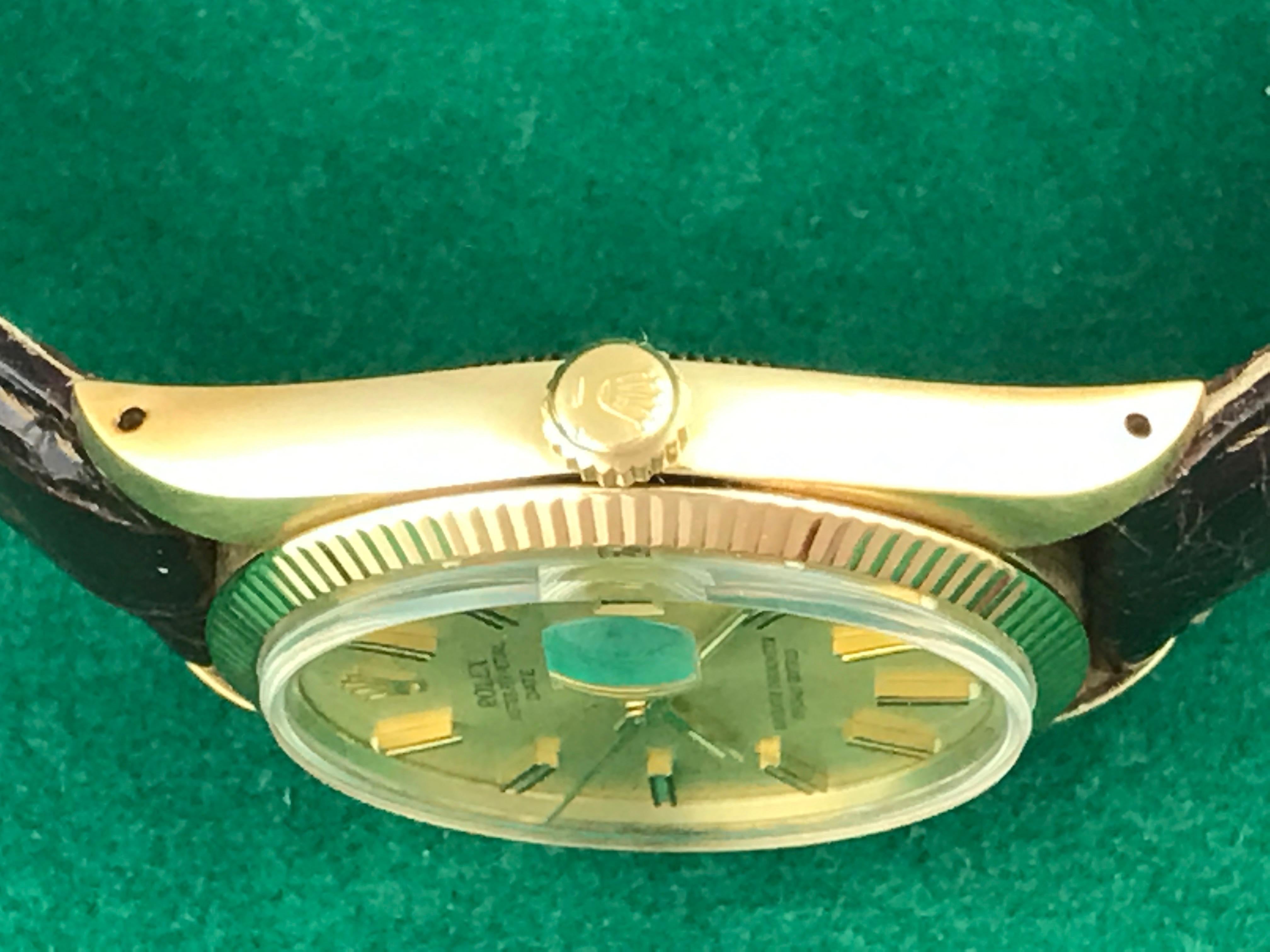 Rolex Yellow Gold Date Automatic Wristwatch Ref 1503 In Excellent Condition For Sale In Dallas, TX