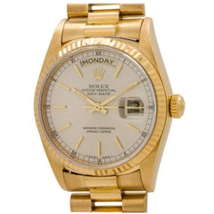 Rolex Yellow Gold Day Date President self-winding Wristwatch ref 18038, c1988 Rolex Yellow Gold Day Date President self-winding Wristwatch ref 18038, c1988