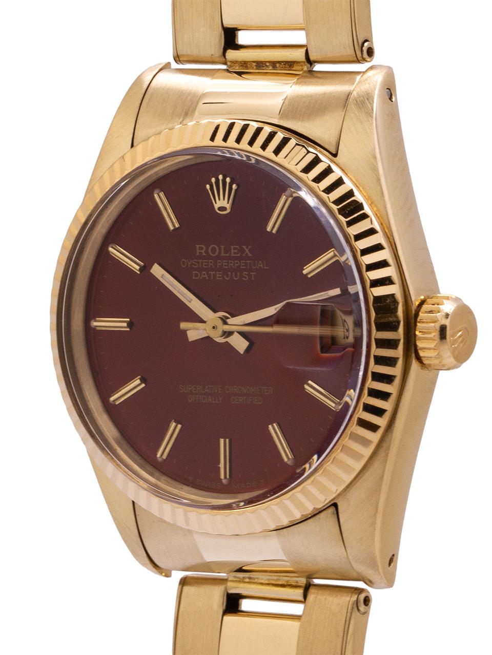 Rolex Yellow Gold Midsize Datejust self winding wristwatch Ref 6827, circa 1982 In Excellent Condition In West Hollywood, CA