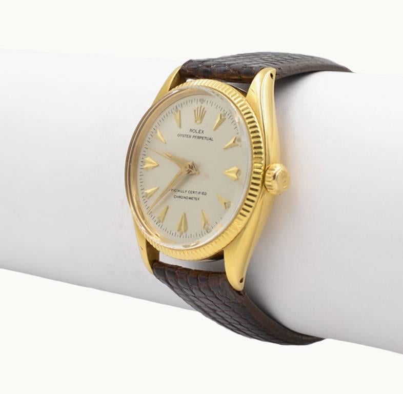 Women's or Men's Rolex yellow Gold Oyster Perpetual Chronometer Wristwatch Ref 6567, circa 1967 For Sale