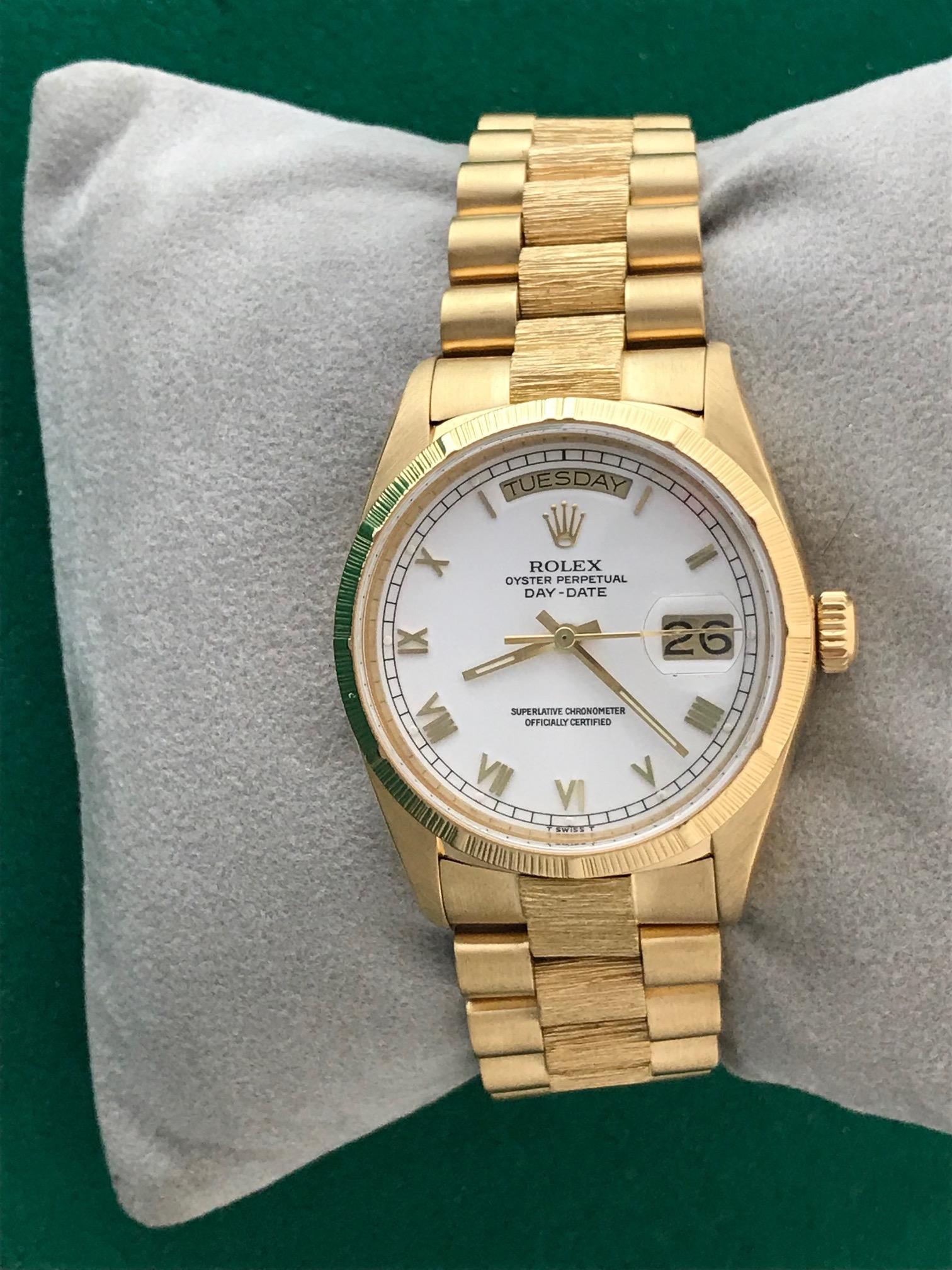Rolex Yellow Gold President Day-Date Oyster Automatic Wristwatch Ref 18078 In New Condition In Dallas, TX