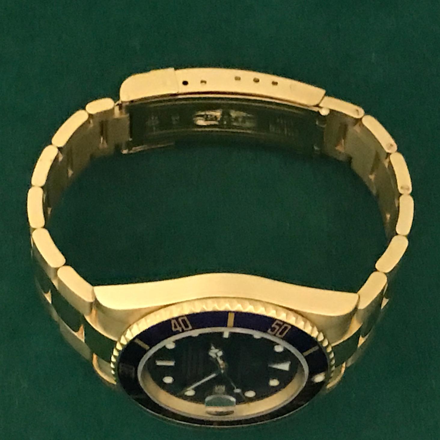 Rolex Yellow Gold Submariner Oyster Perpetual Date Automatic Wristwatch In New Condition In Dallas, TX