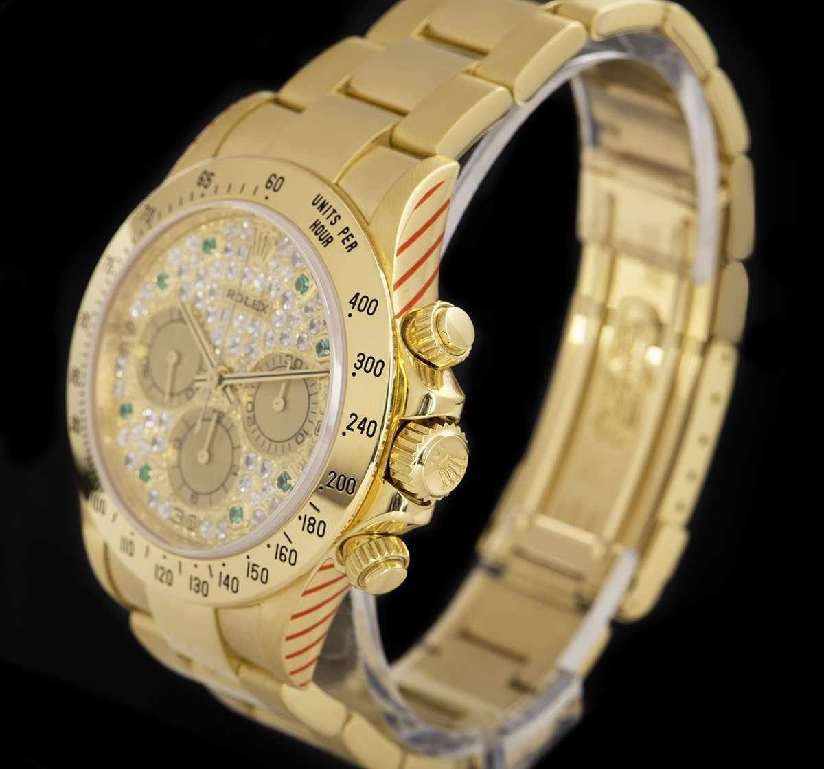 An 18k Yellow Gold Oyster Perpetual Zenith Movement Cosmograph Daytona Gents Wristwatch, pave diamond dial with 8 applied round brilliant cut emerald hour markers, 30 minute recorder at 3 0'clock, 12 hour recorder with at 6 0'clock, small seconds at
