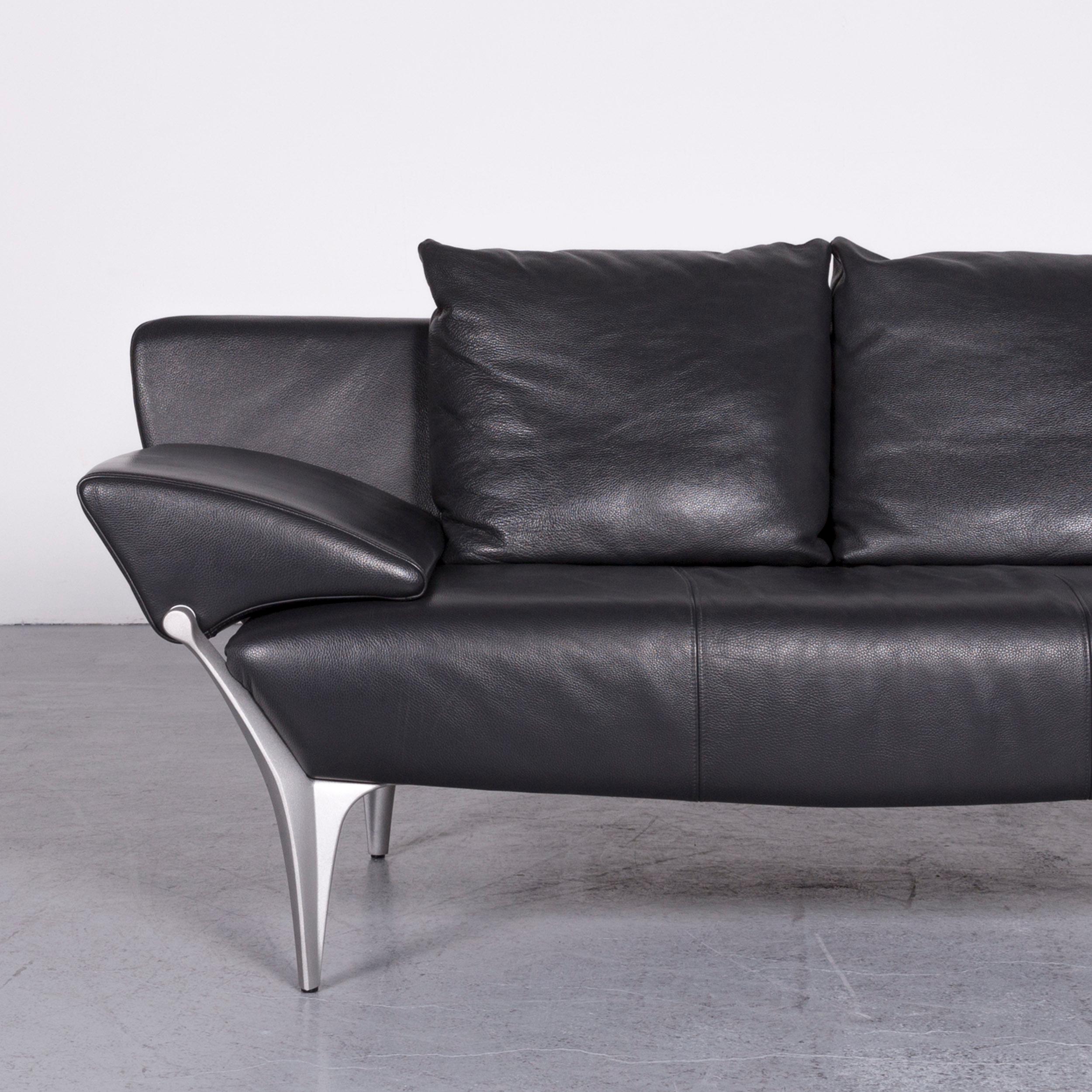 Rolf Benz 1600 Designer Leather Sofa Black Two-Seat Couch In Good Condition In Cologne, DE