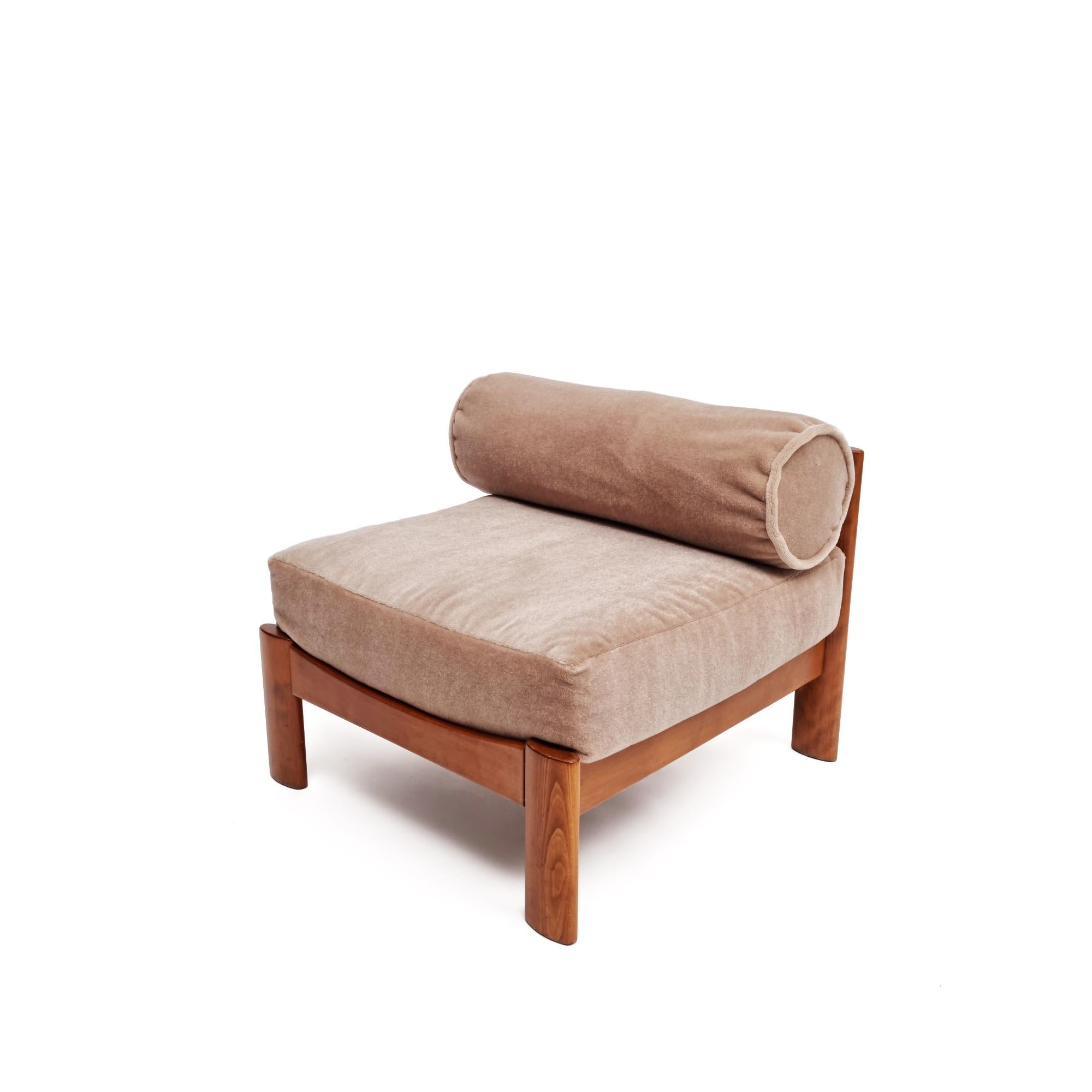 Mid-Century Modern Fauteuil modulaire Rolf Benz des années 1970, retapissé en laine mohair de luxe en vente