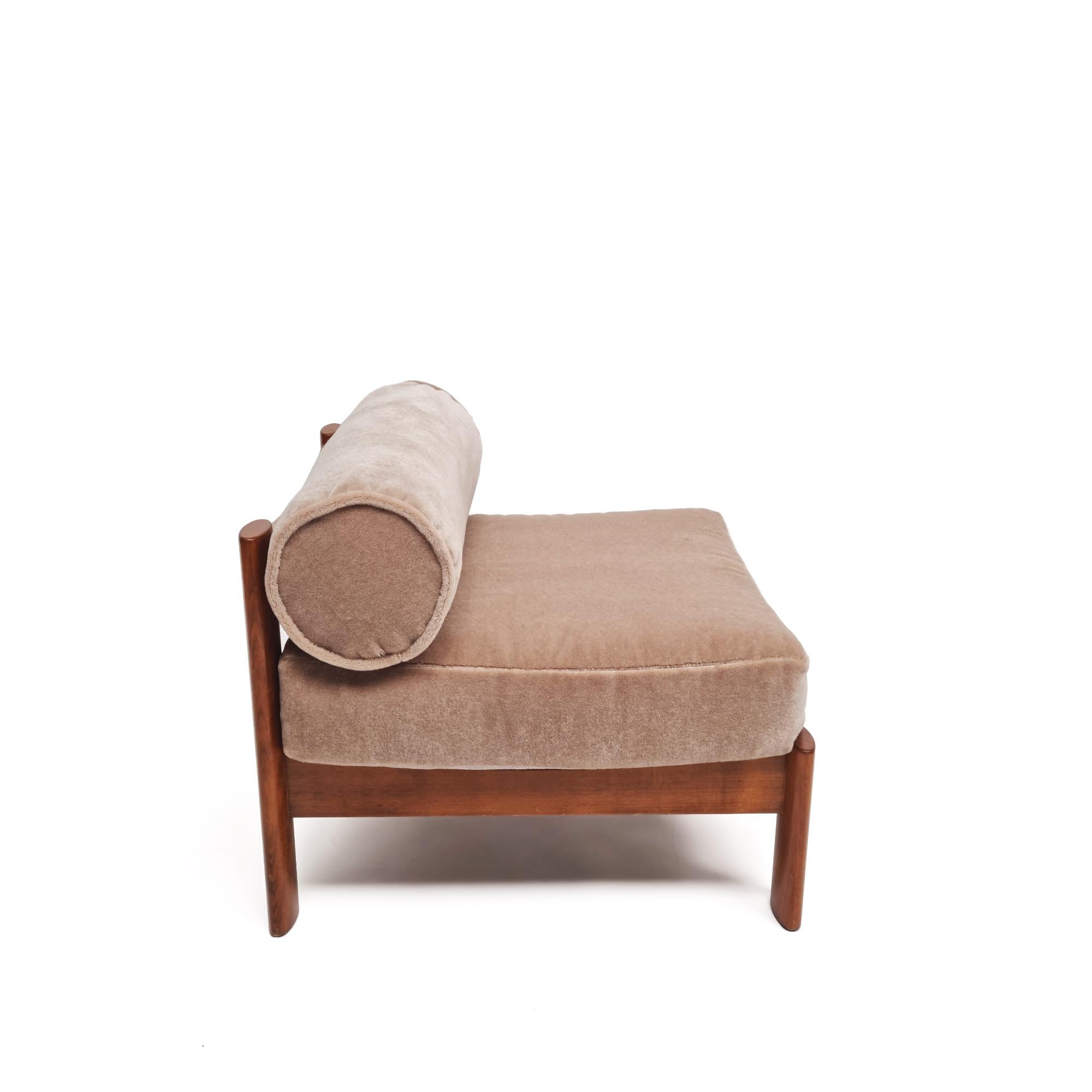 Fauteuil modulaire Rolf Benz des années 1970, retapissé en laine mohair de luxe en vente 1