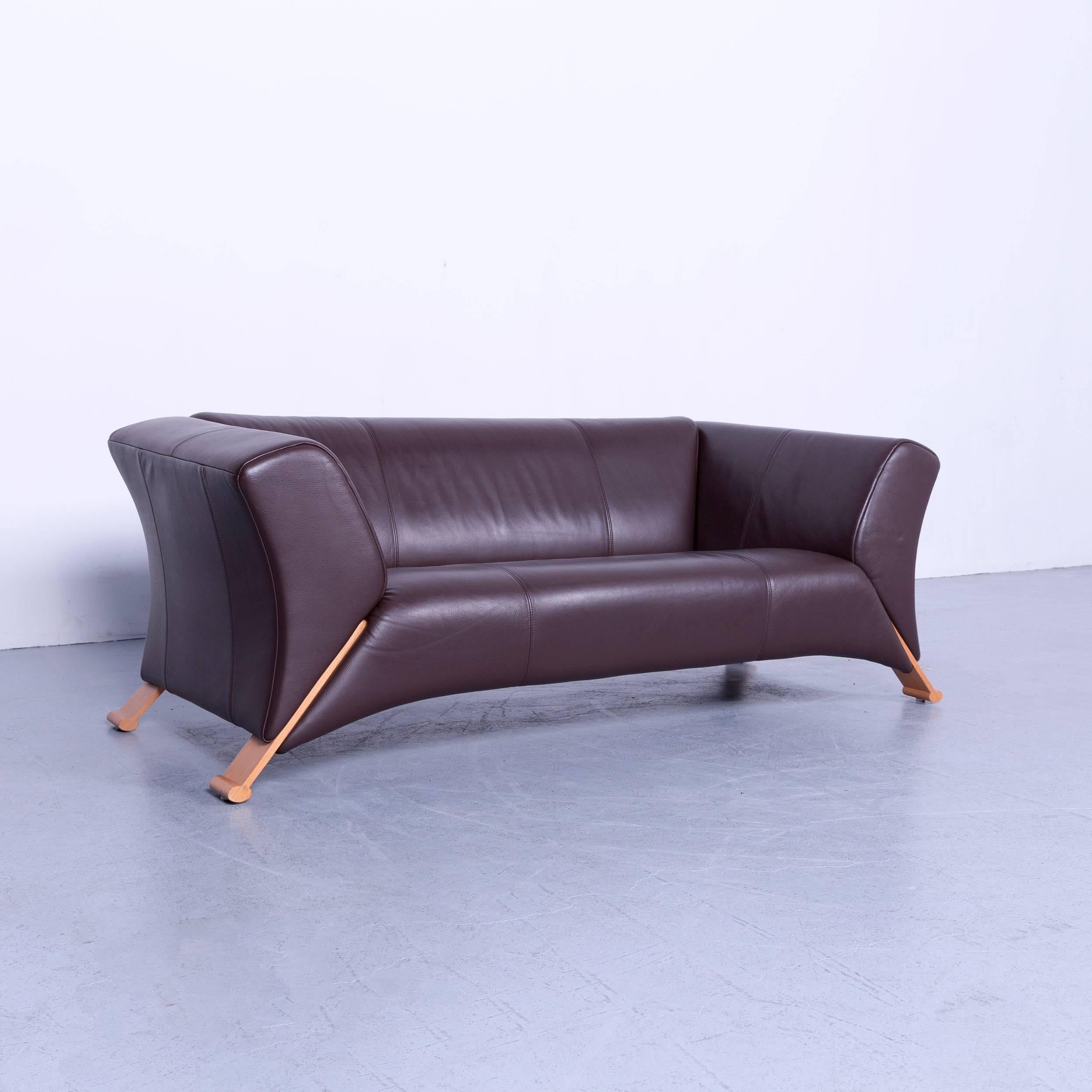 Rolf Benz 322 Designer Sofa Brown Two-Seat Leather Modern Couch Metal Feet In Good Condition In Cologne, DE