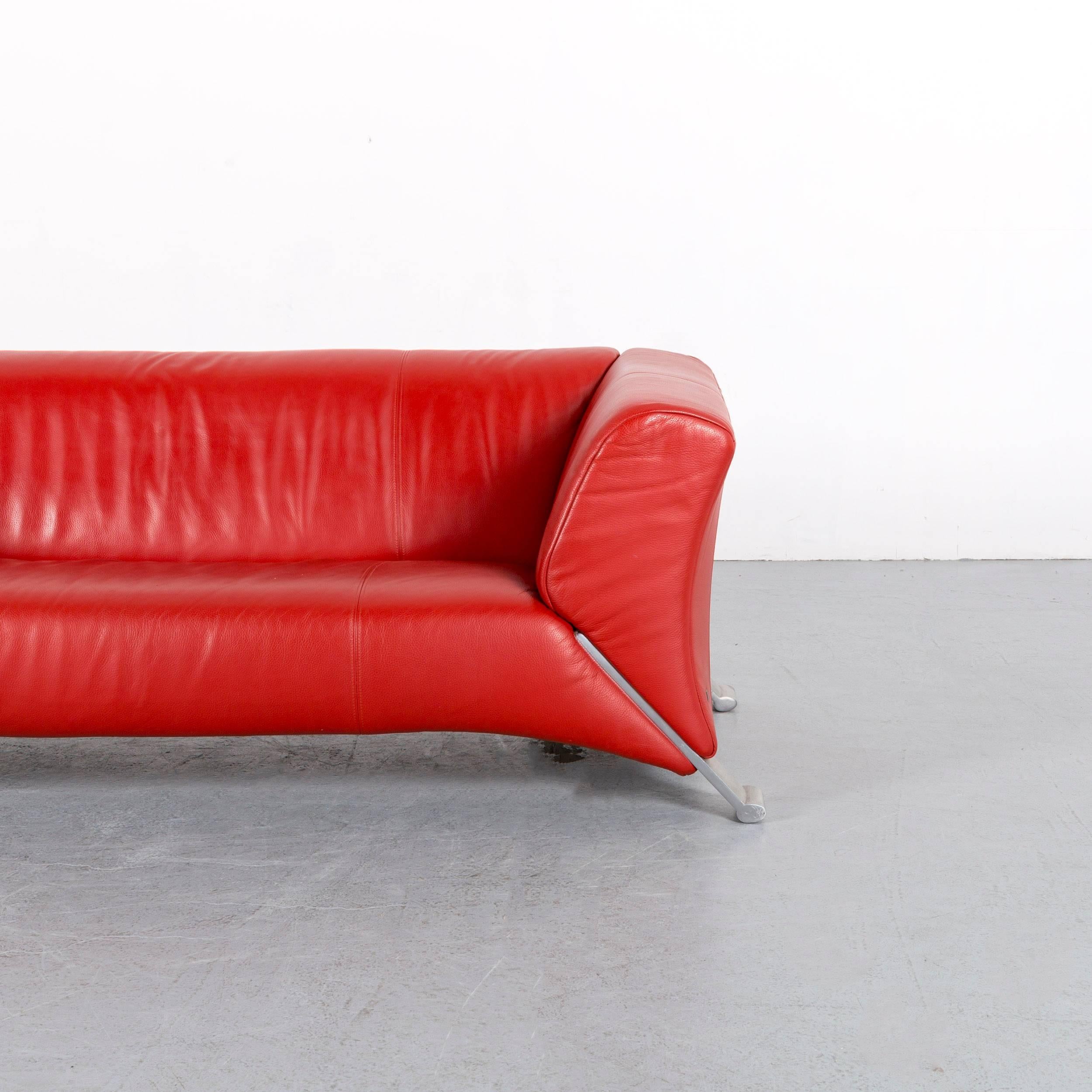 German Rolf Benz 322 Designer Sofa Red Three-Seat Leather Modern Couch Metal Feet