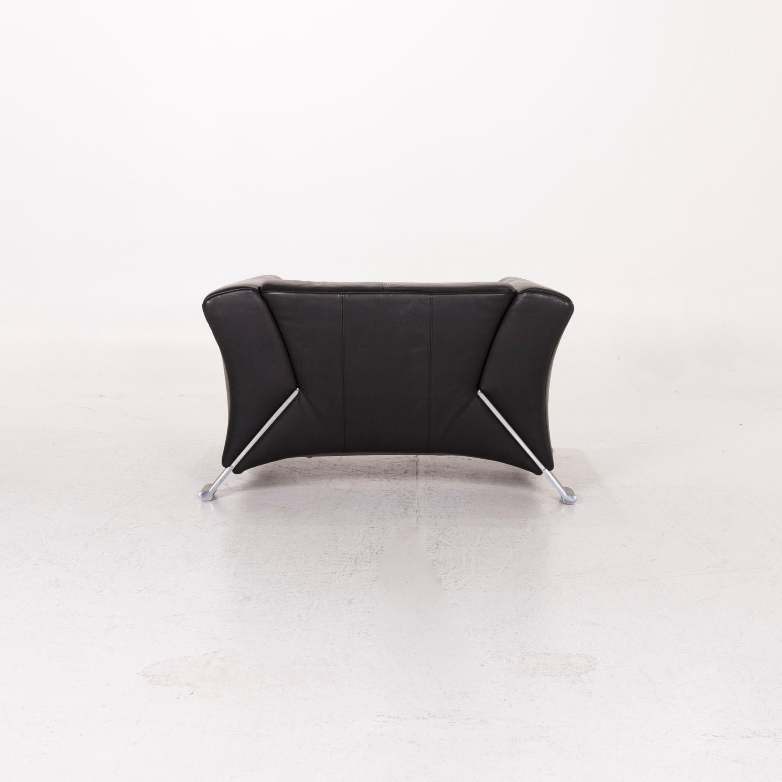 Rolf Benz 322 Leather Armchair Black 3