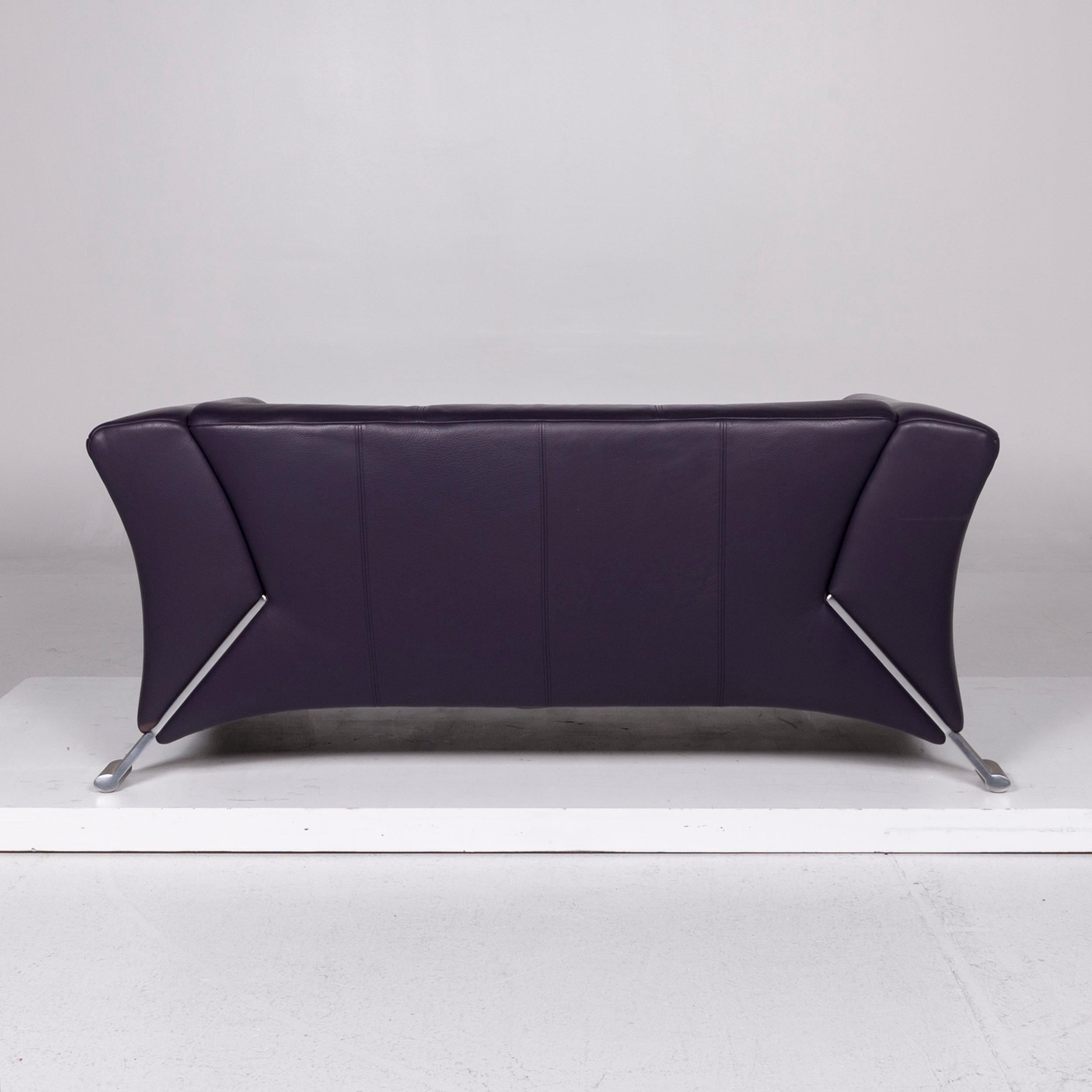 Rolf Benz 322 Leather Sofa Violet Two-Seat Couch For Sale 1