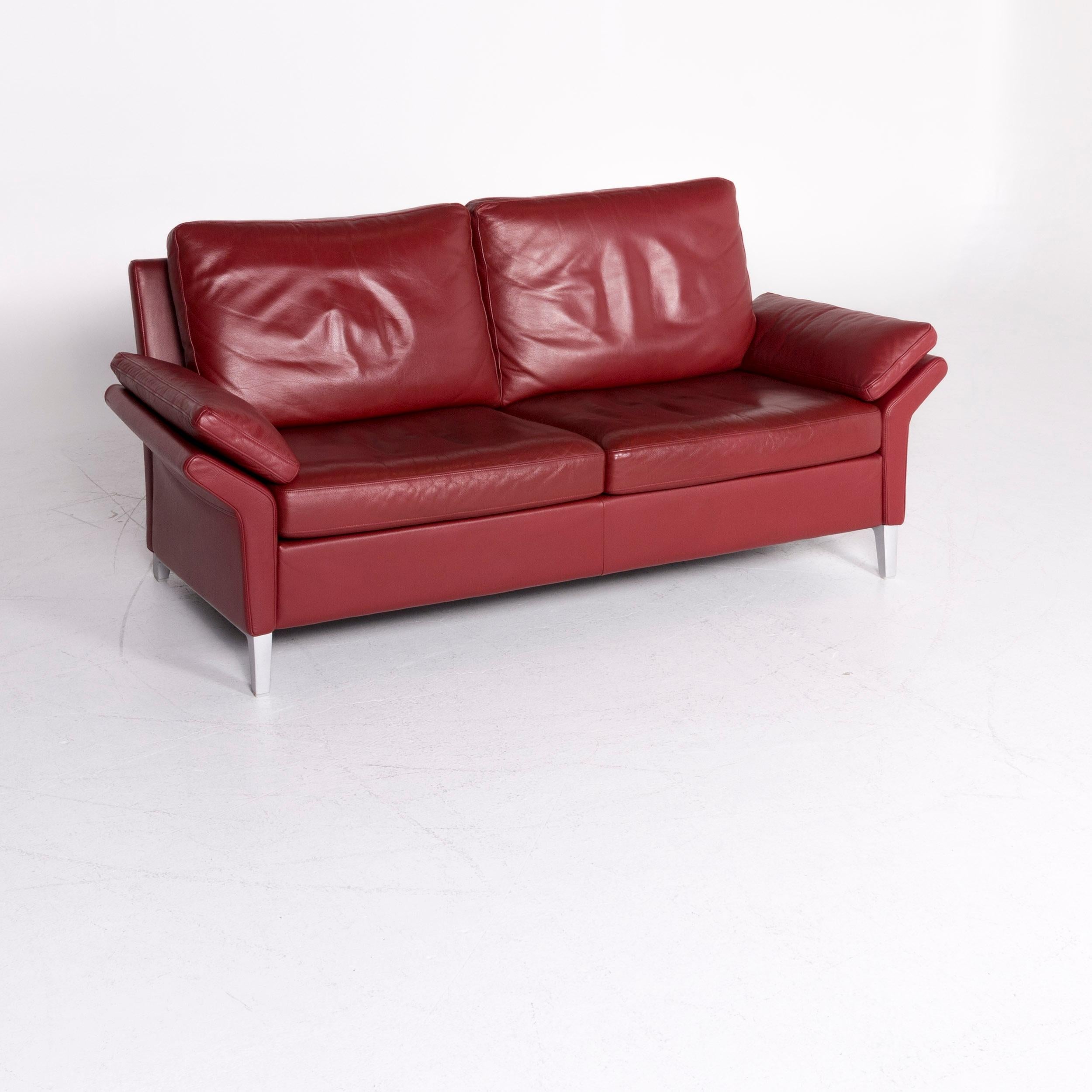We bring to you a Rolf Benz 3300 designer leather sofa red genuine leather two-seat couch.

Product measurements in centimeters:

Depth 87
Width 183
Height 84
Seat-height 46
Rest-height 62
Seat-depth 48
Seat-width 136
Back-height 42.
  
