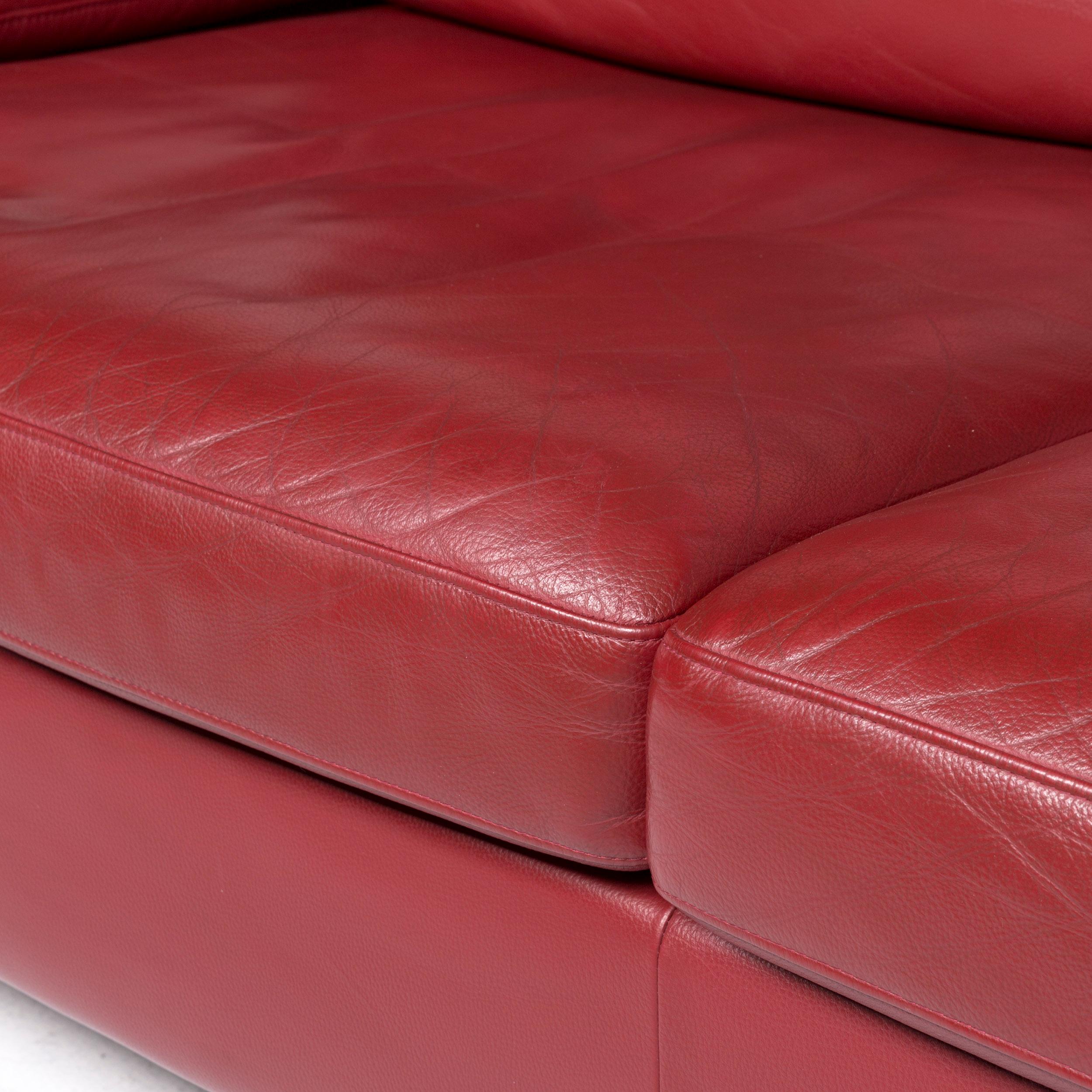 Rolf Benz 3300 Designer Leather Sofa Red Genuine Leather Two-Seat Couch In Good Condition In Cologne, DE
