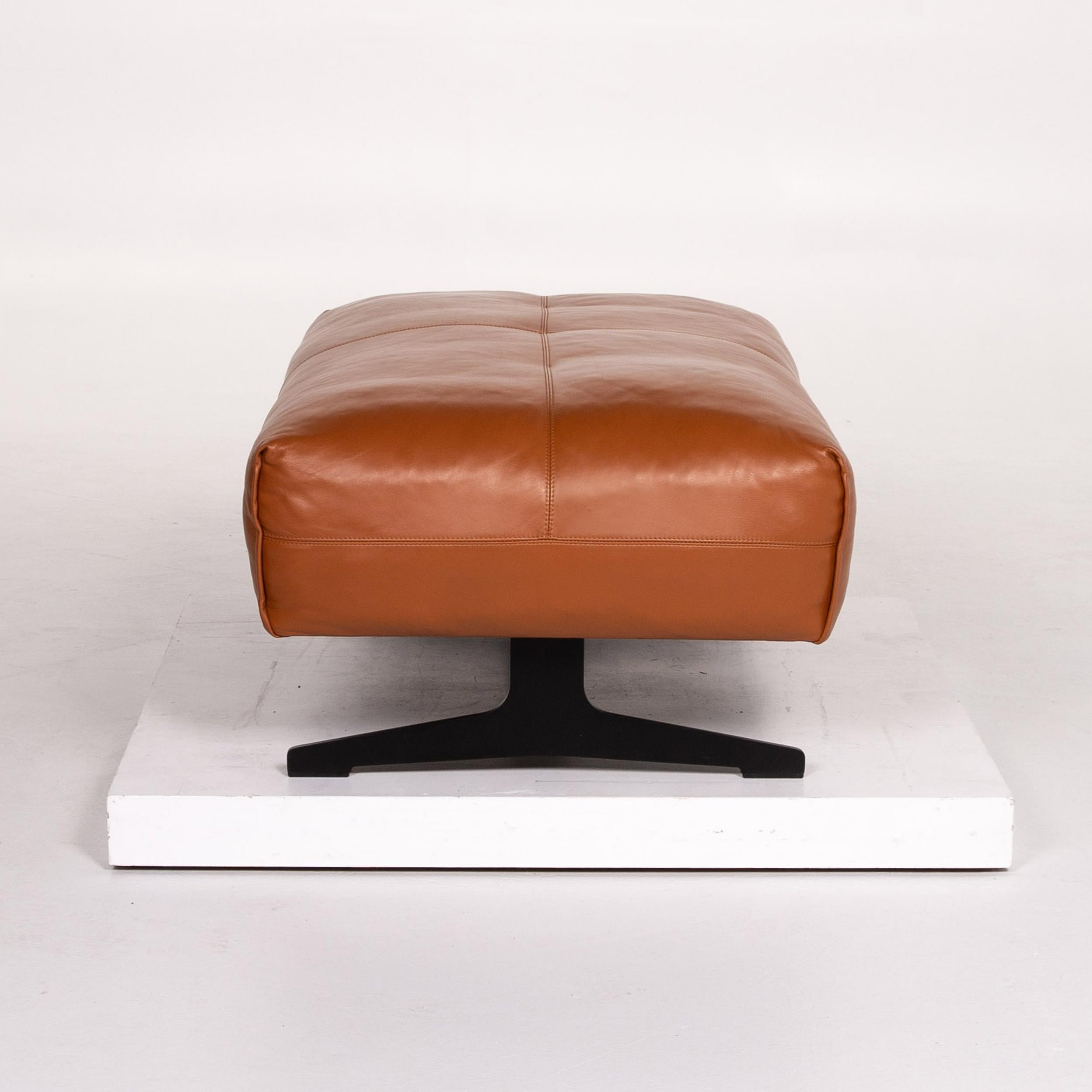 Rolf Benz 50 Leather Stool Cognac Brown Ottoman In Excellent Condition For Sale In Cologne, DE