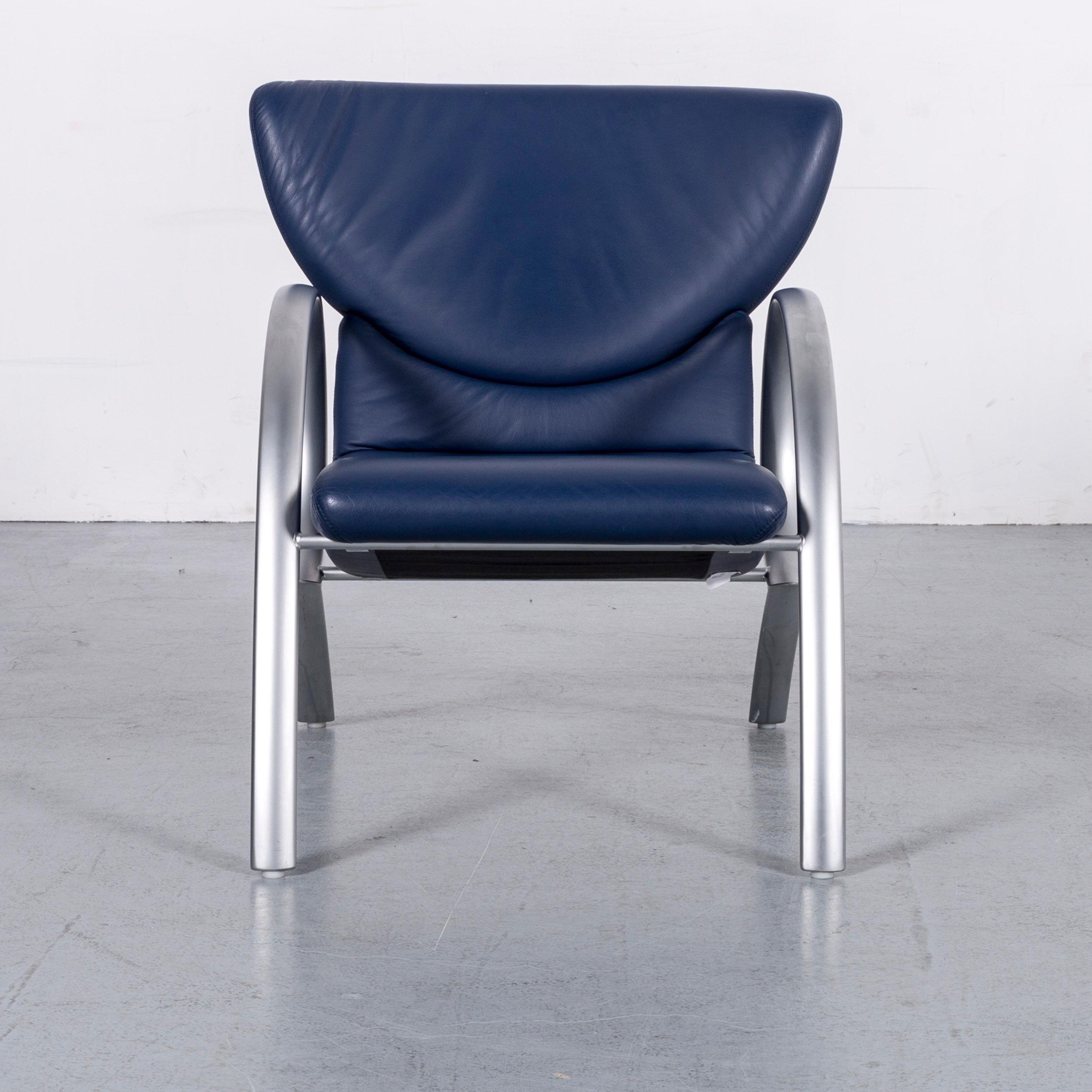 We bring to you an Rolf Benz designer leather armchair blue one-seat.













 