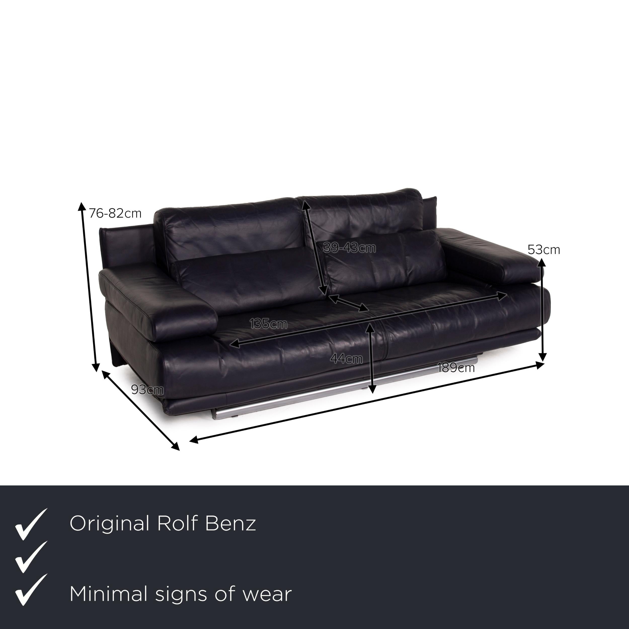We present to you a Rolf Benz 6500 leather sofa blue two-seater dark blue.

Product measurements in centimeters:

Depth 93
Width 189
Height 76
Seat height 42
Rest height 53
Seat depth 44
Seat width 135
Back height 43.
 

  