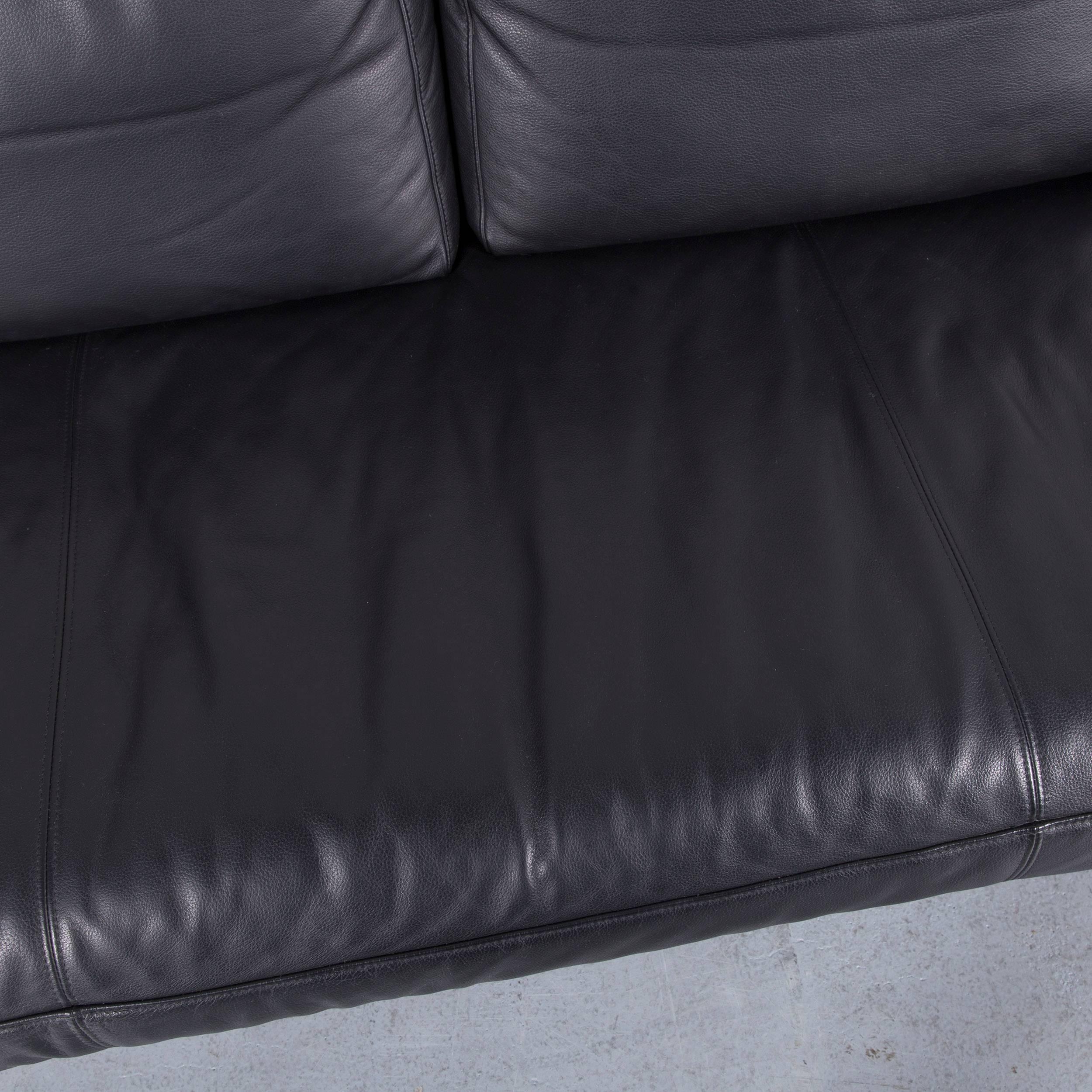 Contemporary Rolf Benz 6600 Designer Leather Sofa in Black Two-Seat