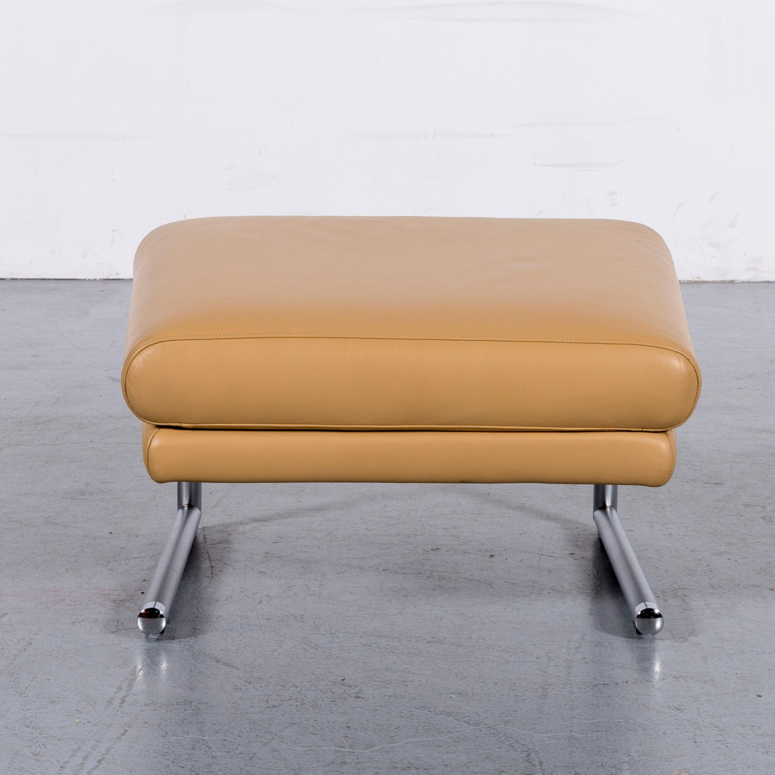 We bring to you an Rolf Benz designer leather foot-stool beige bench. 6148.





























  