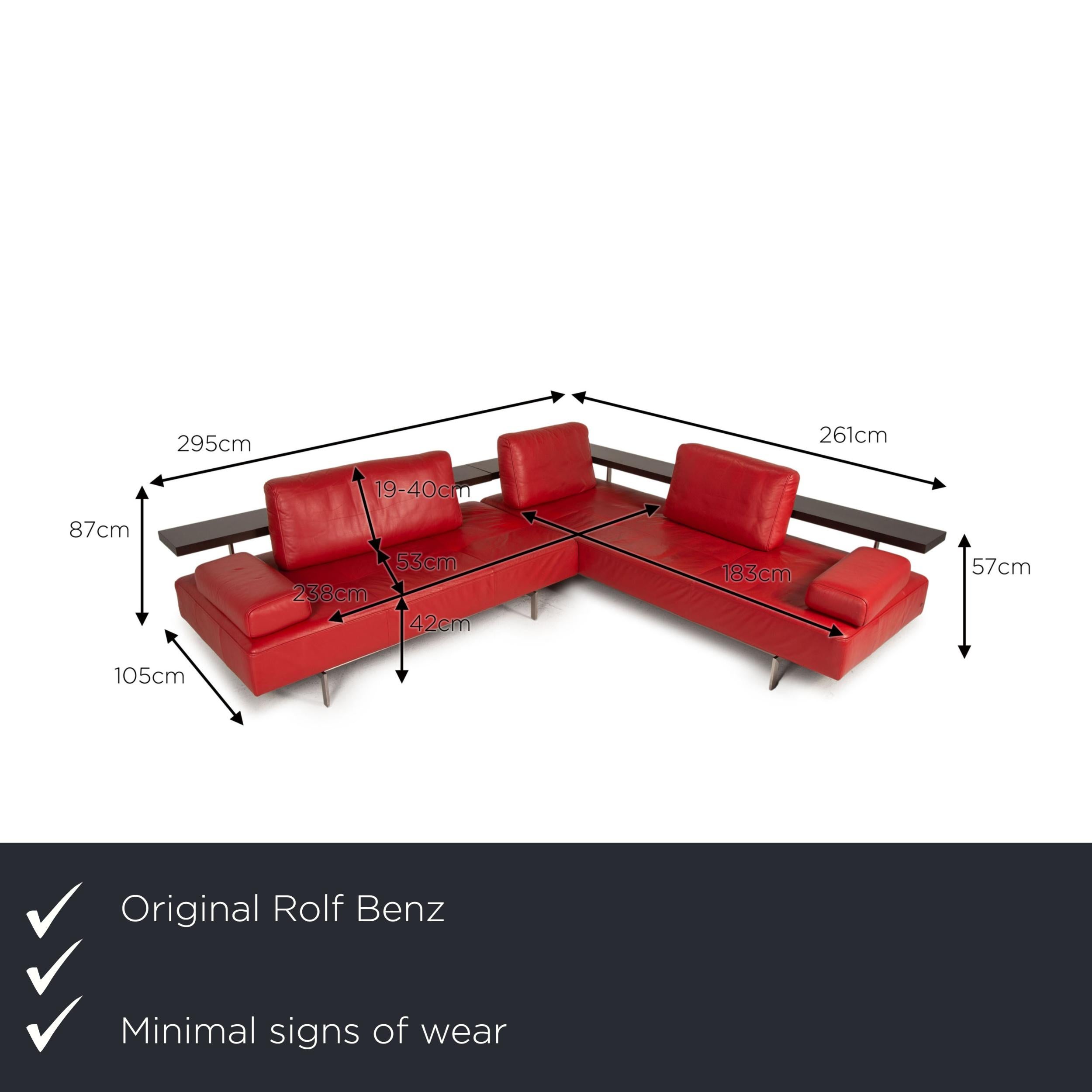 We present to you a Rolf Benz Dono leather corner sofa red couch sofa.

Product measurements in centimeters:

Depth 105
Width 261
Height 87
Seat height 42
Rest height 57
Seat depth 53
Seat width 183
Back height 19.
 
 
 
  
