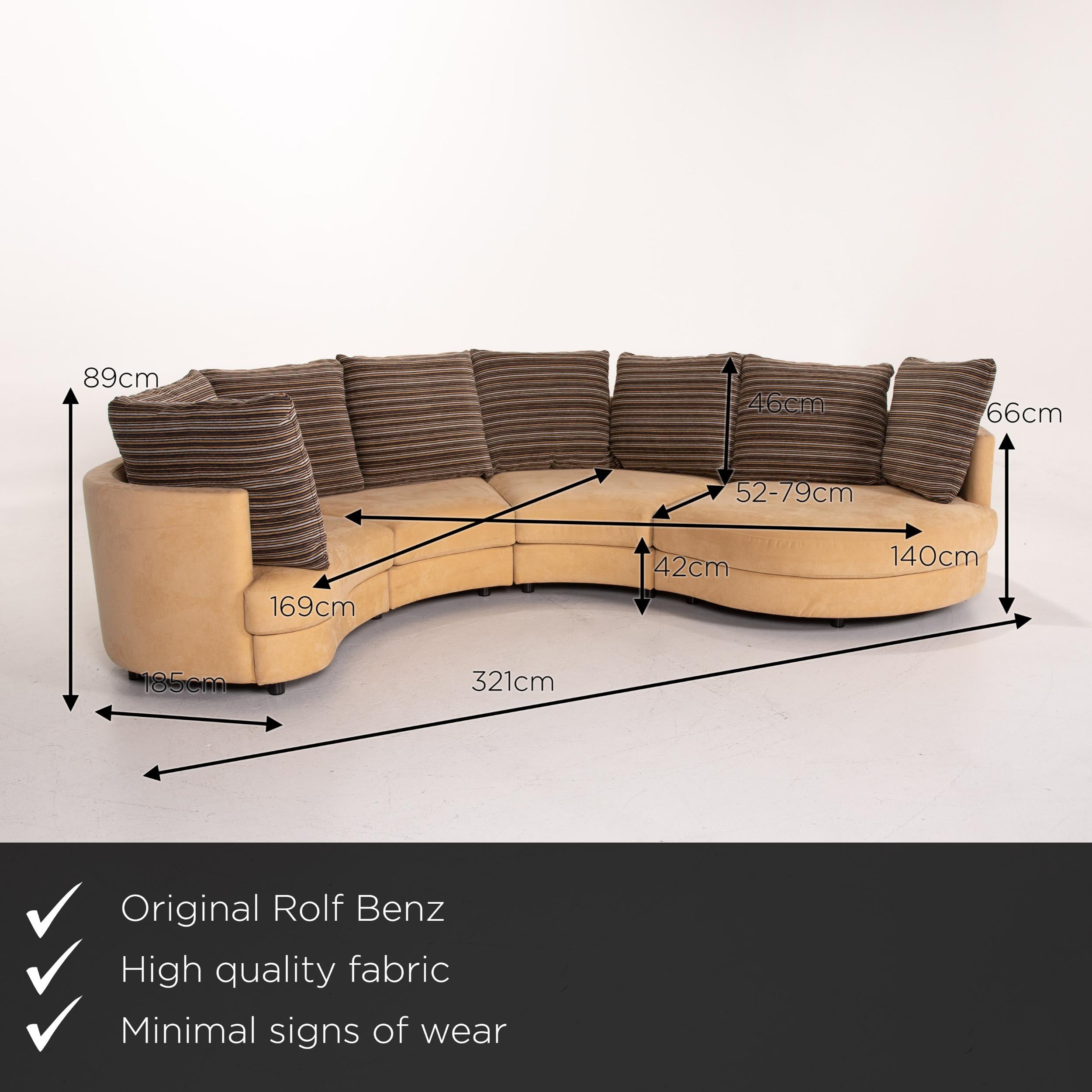 We present to you a Rolf Benz fabric corner sofa beige patterned sofa couch.

Product measurements in centimeters:

Depth 185
Width 331
Height 89
Seat height 42
Rest height 66
Seat depth 52
Seat width 169
Back height 46.
 
 
   