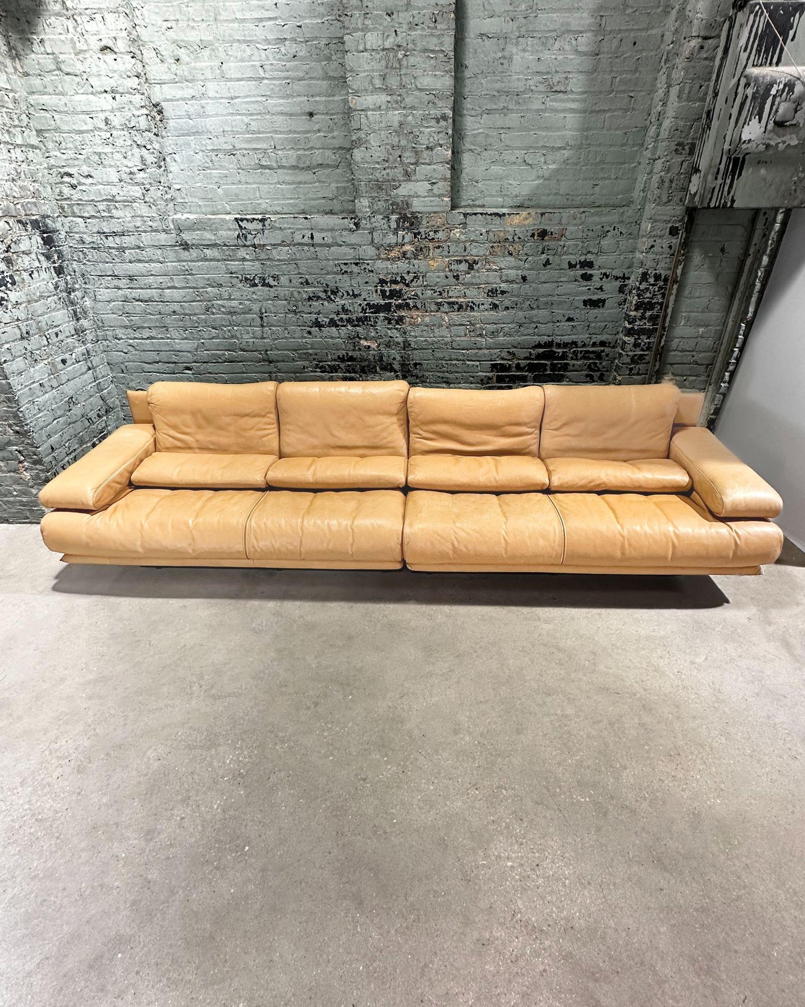 Post Modern Cy Mann 2 piece leather sectional sofa. Original leather. As you can see in pic there are minor issues on the back.
Measures 30