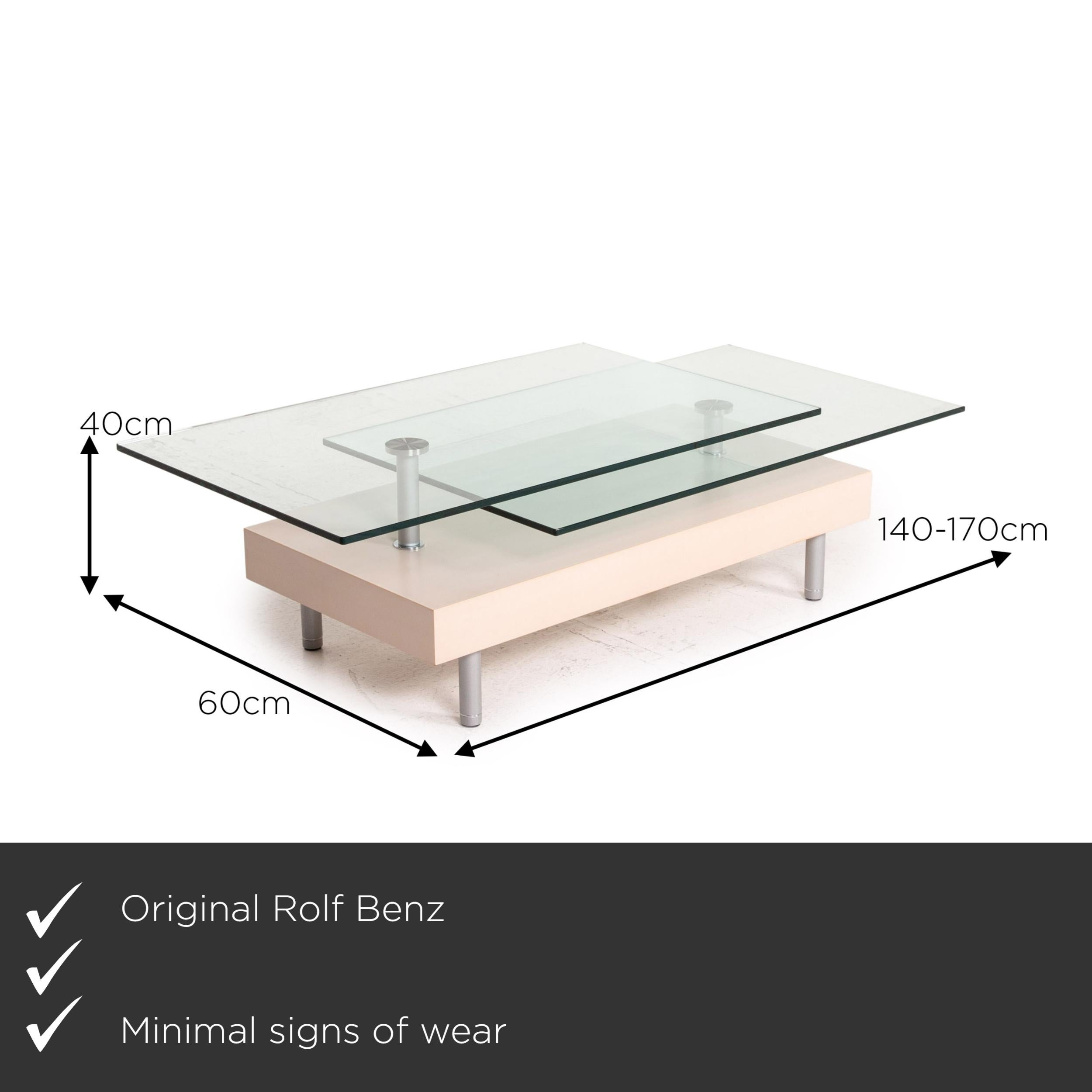 We present to you a Rolf Benz glass coffee table beige function.


 Product measurements in centimeters:
 

 Depth: 60
 Width: 140
 Height: 40.





  