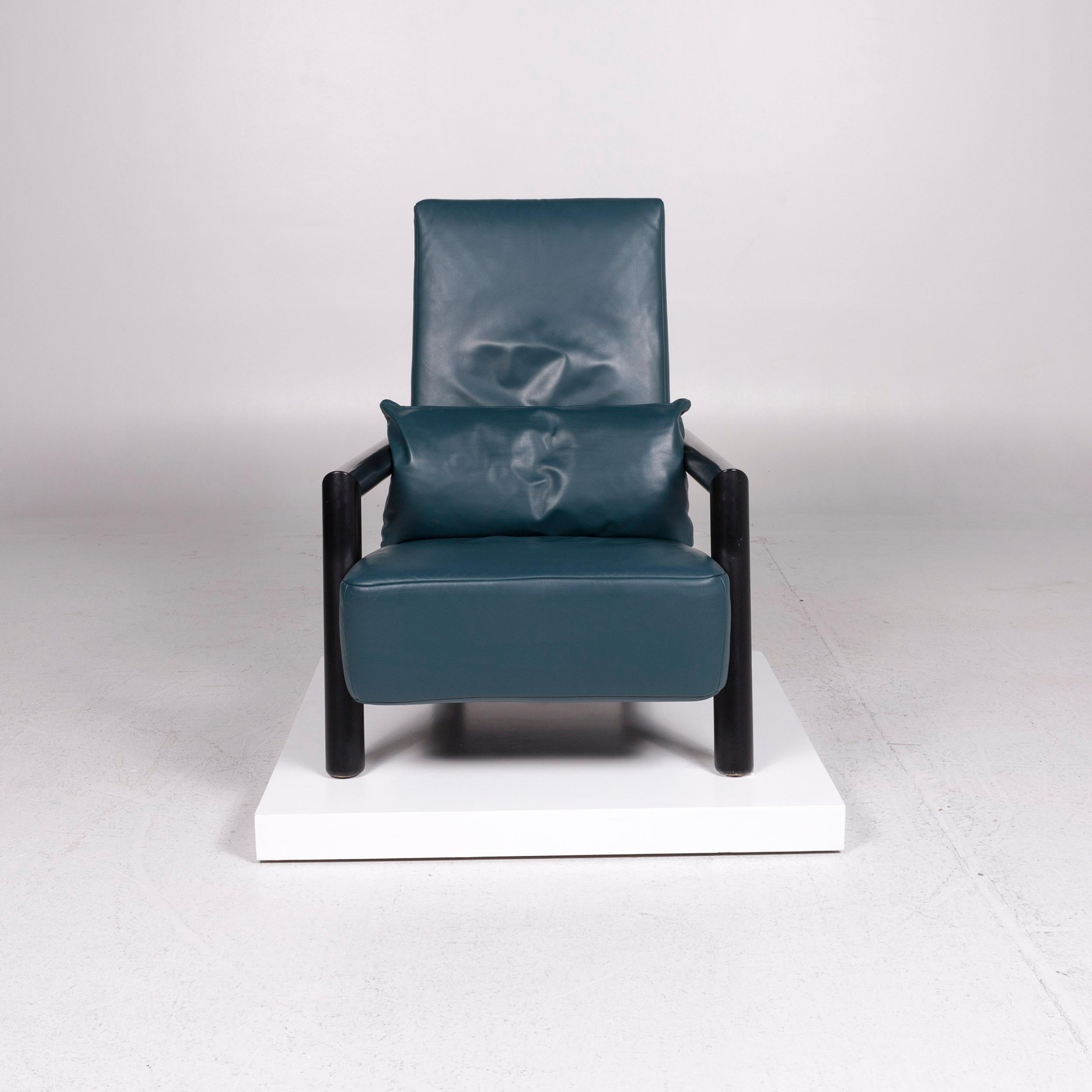 We bring to you a Rolf Benz leather armchair petrol blue.
 

 Product measurements in centimeters:
 

Depth 89
Width 77
Height 104
Seat-height 40
Rest-height 55
Seat-depth 48
Seat-width 63
Back-height 103.
 
