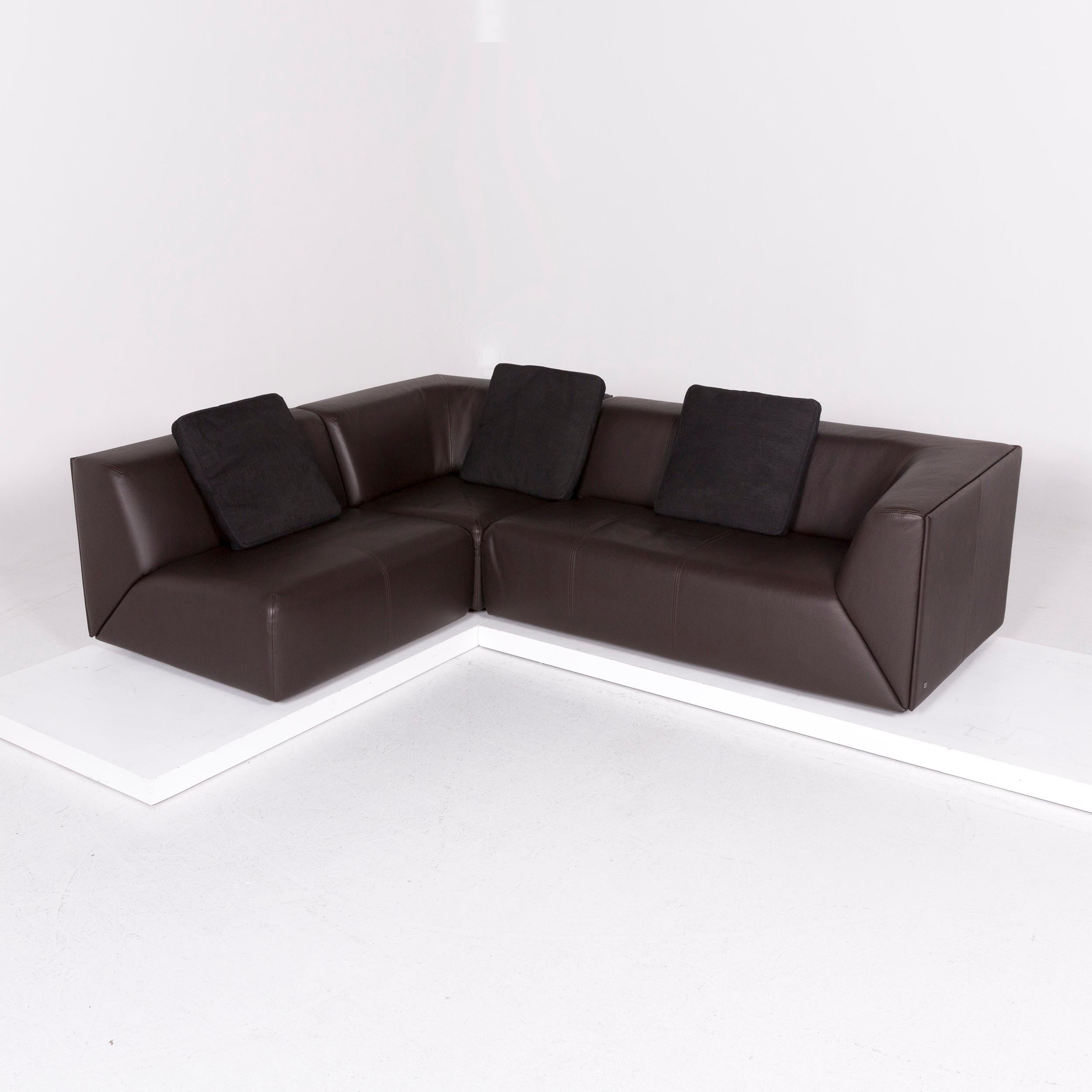 We bring to you a Rolf Benz leather corner sofa brown dark brown sofa couch.

 
 Product measurements in centimeters:
 
 Depth 97
Width 198
Height 71
Seat-height 40
Rest-height 71
Seat-depth 61
Seat-width 162
Back-height 32.