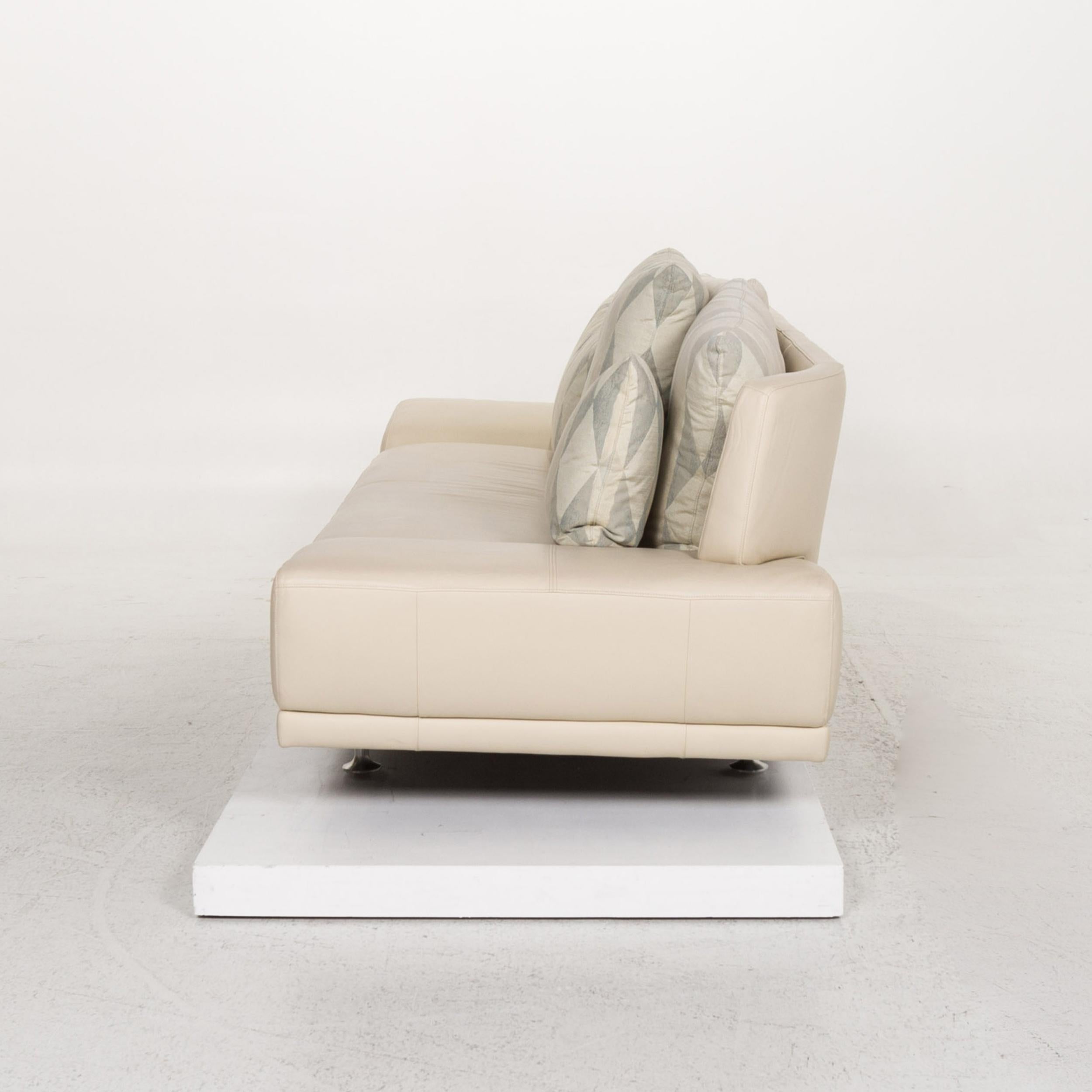 Rolf Benz Leather Sofa Cream Three-Seat Couch For Sale 4