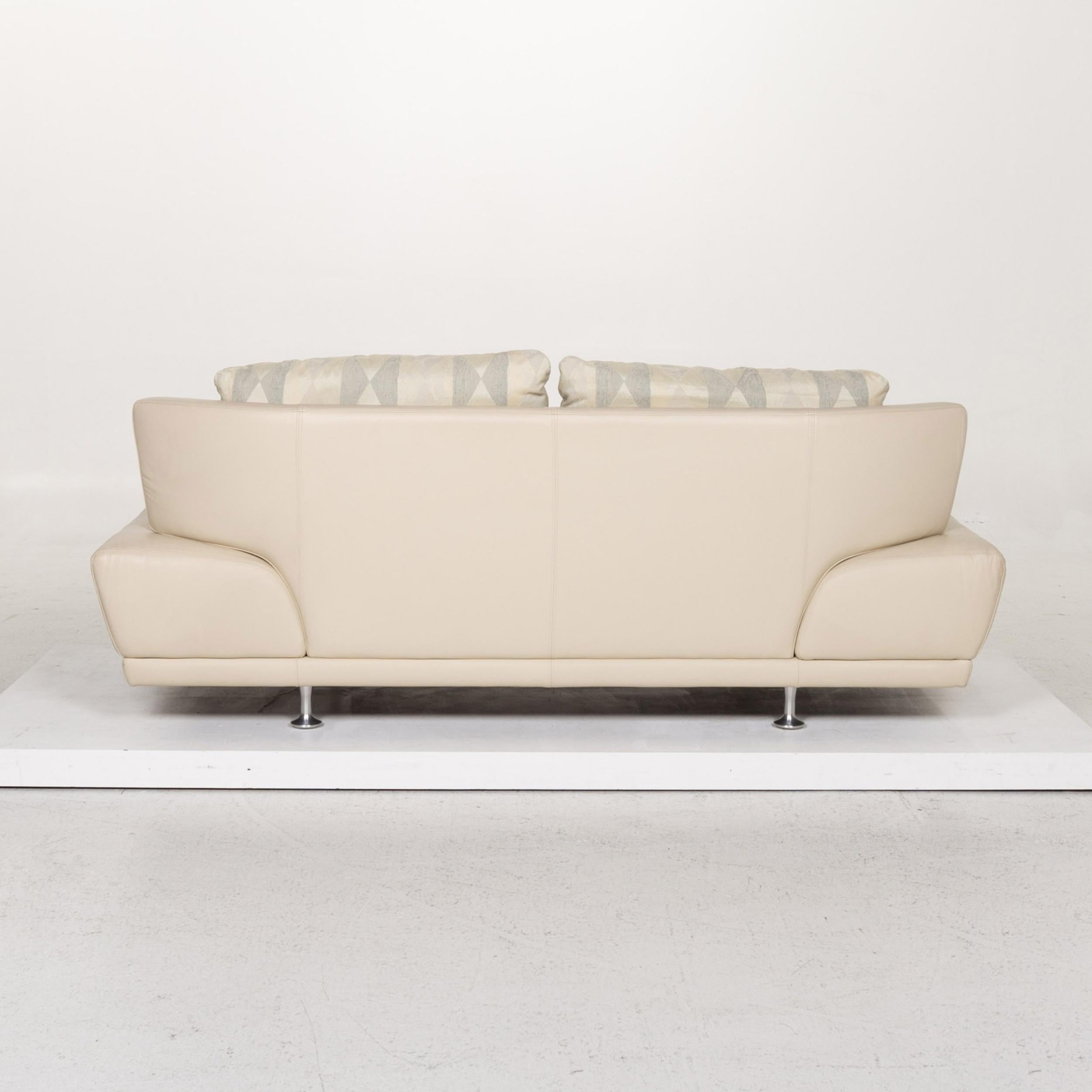 Rolf Benz Leather Sofa Cream Two-Seat Couch For Sale 5