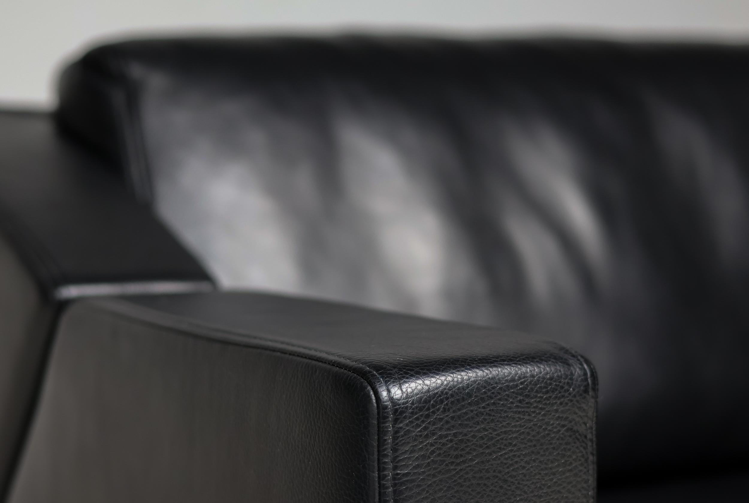 Rolf Benz Modell 350 Schwarzes Leder-Sofa (Postmoderne) im Angebot