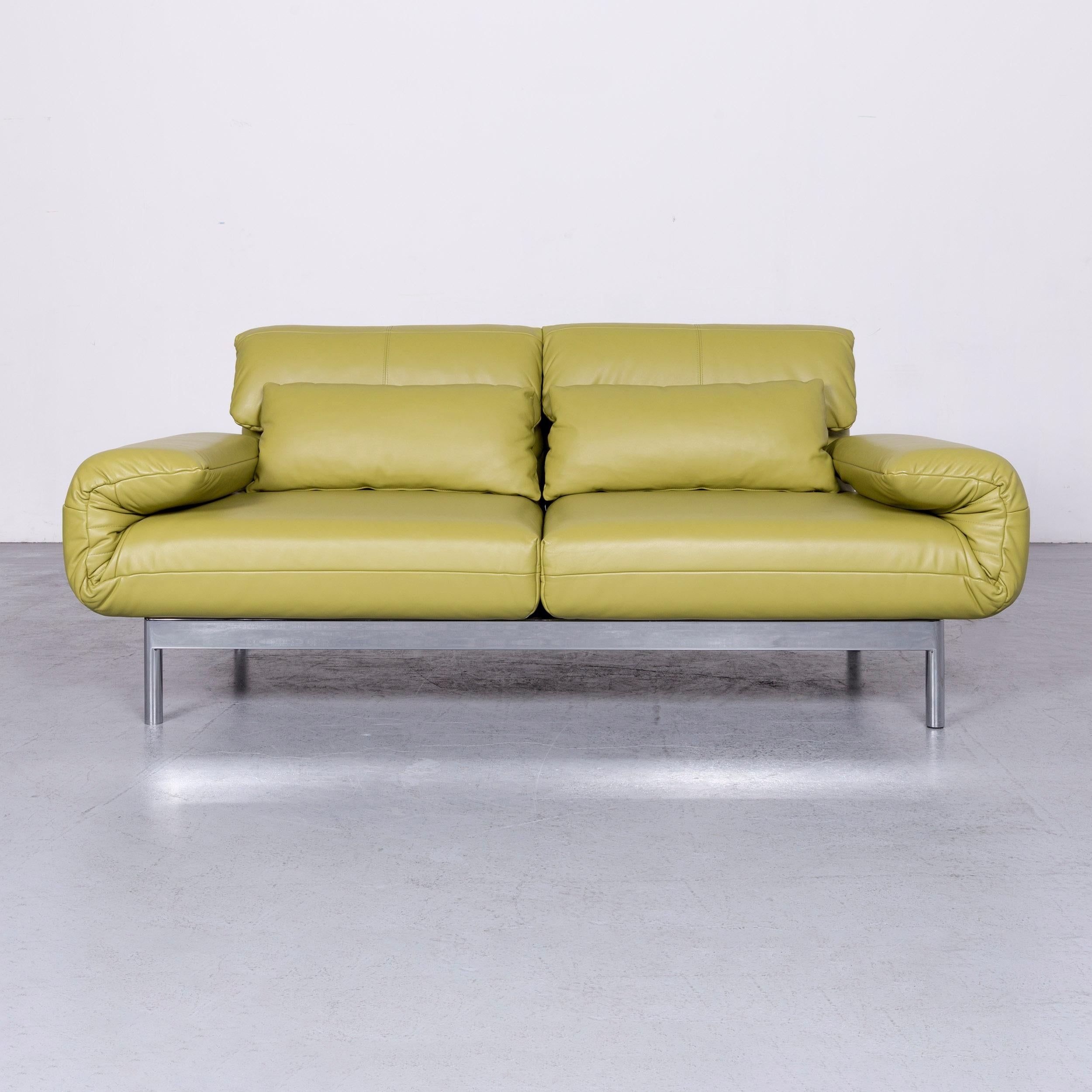 We bring to you a Rolf Benz Plura designer sofa leather green relax function couch modern.