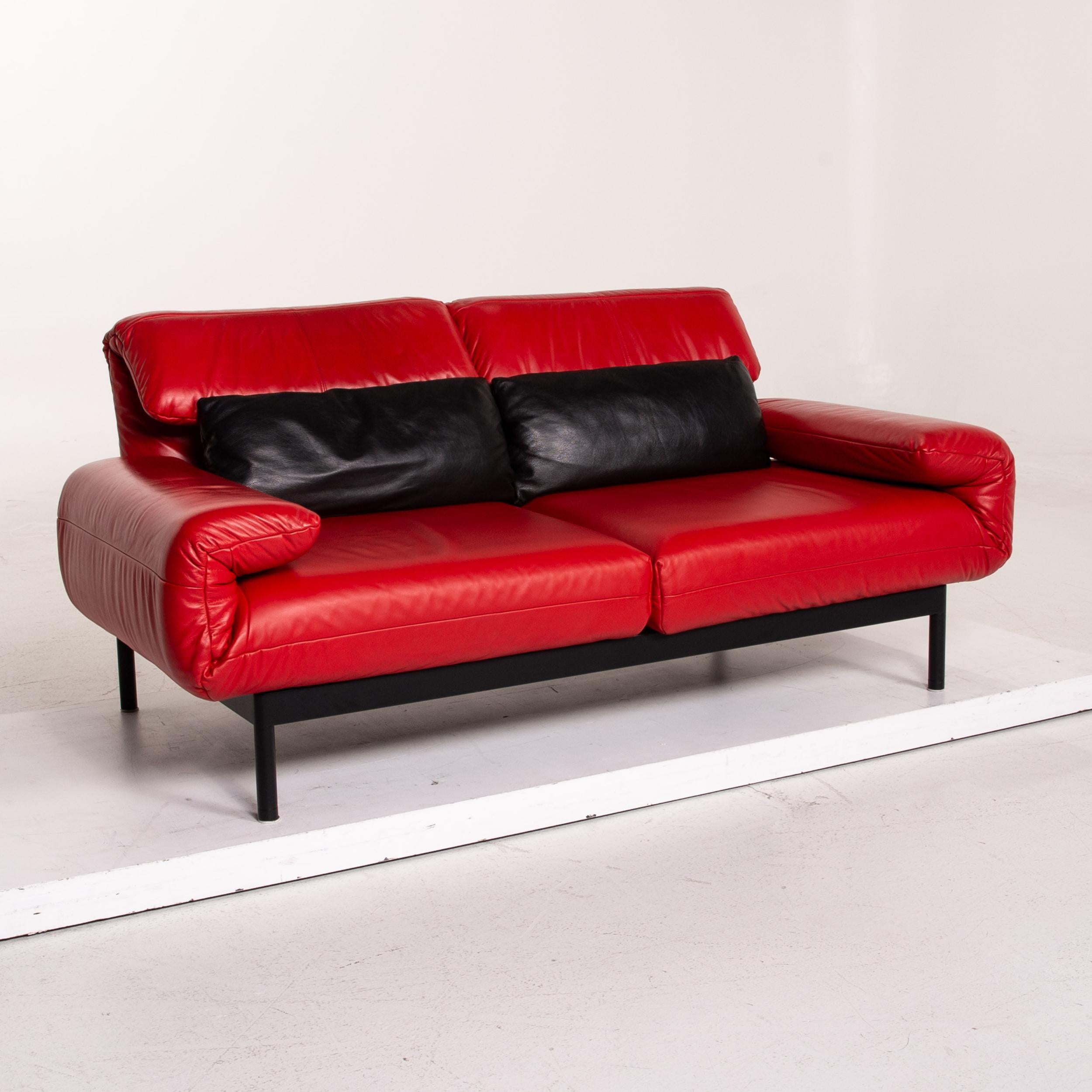 Rolf Benz Plura Leather Sofa Red Black Two-Seat Function Relax Function Couch For Sale 3