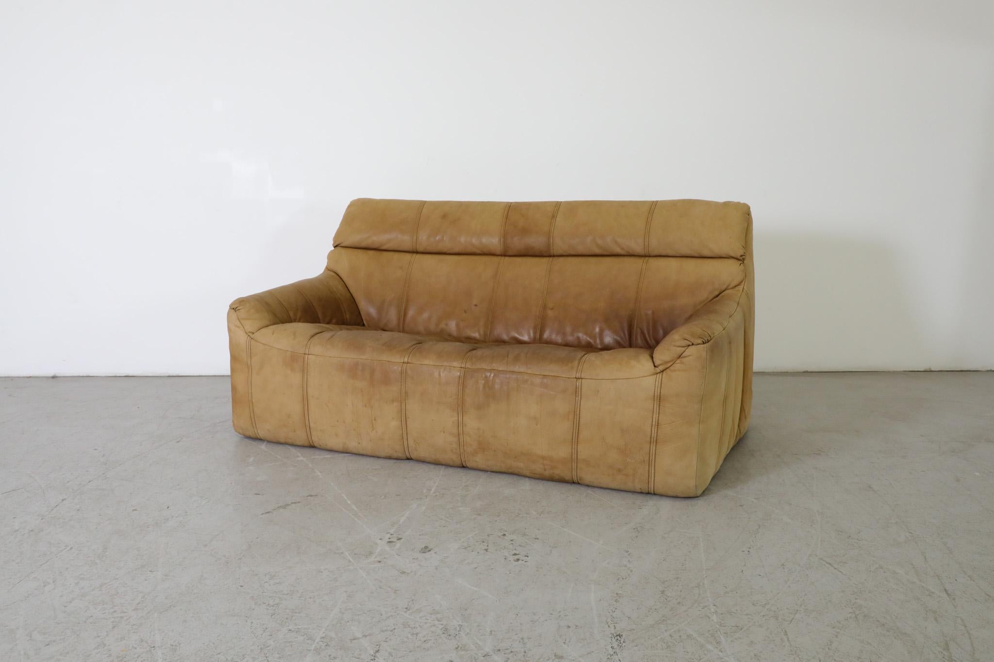 Rolf Benz Soft Form Buck Leather Loveseats, 1970s In Good Condition For Sale In Los Angeles, CA