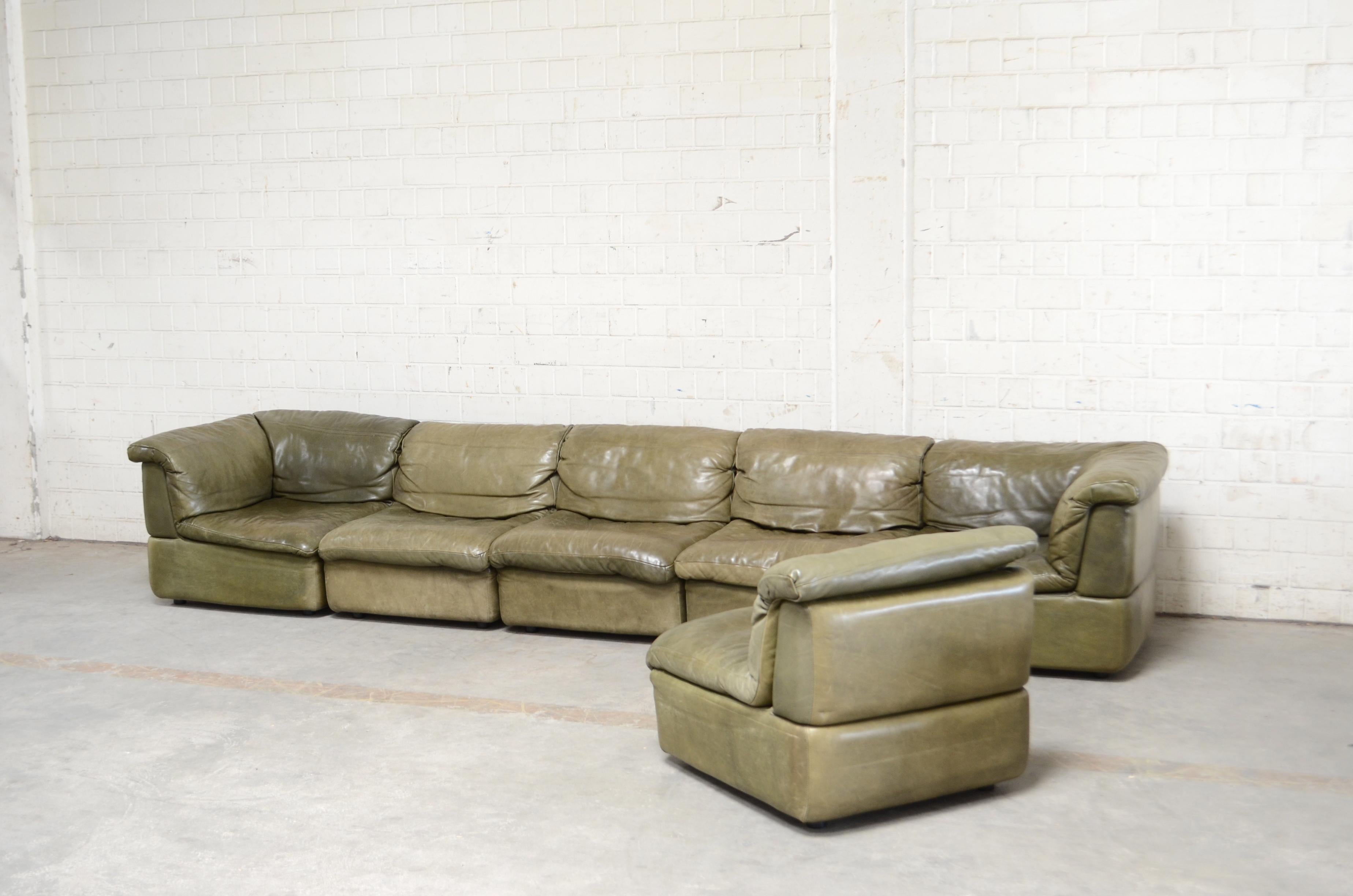 Rolf Benz Vintage Modular Green Leather Lounge Sofa, Germany, 1970 In Good Condition In Munich, Bavaria