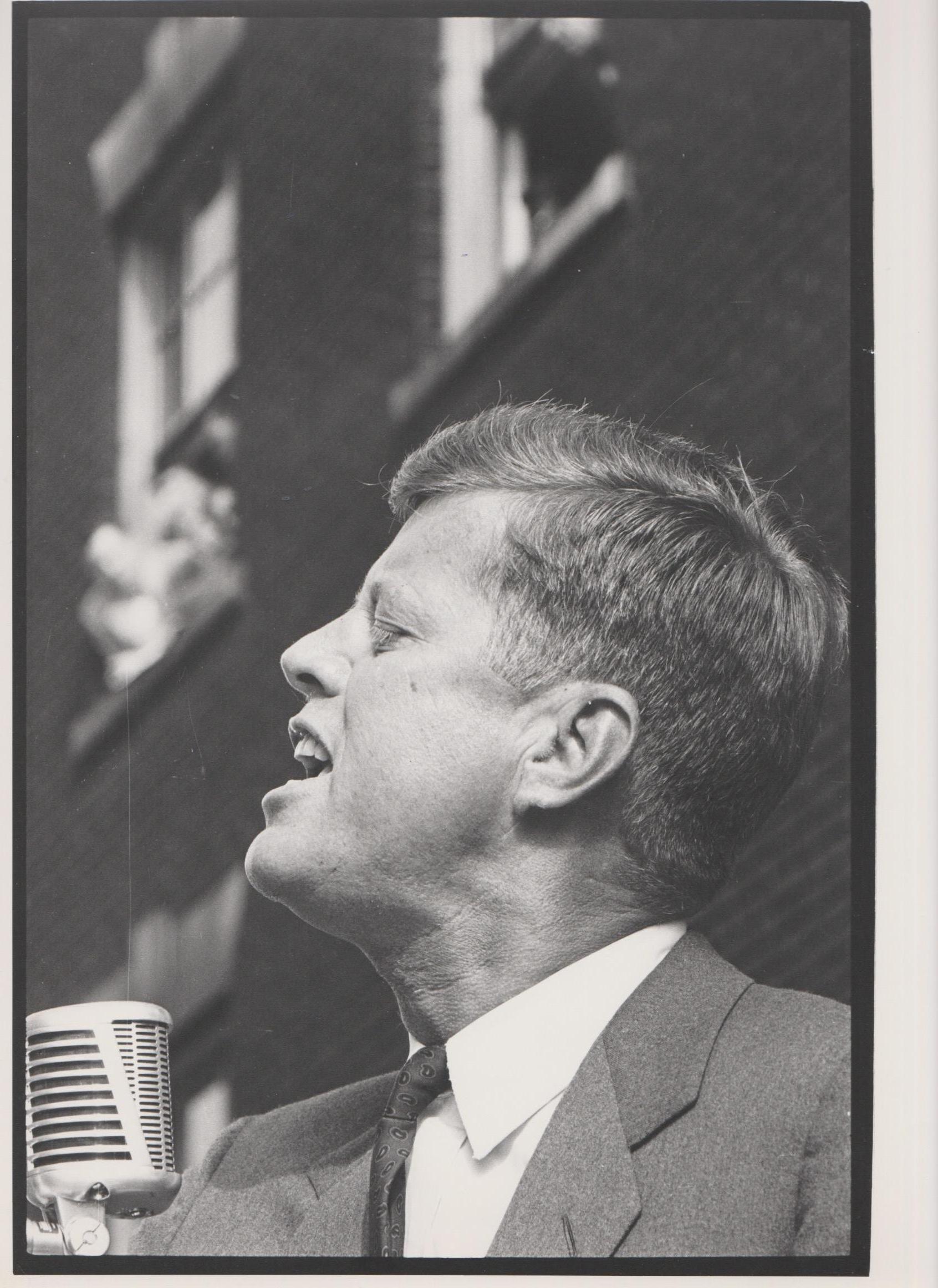 Rolf Gillhausen Portrait Photograph - JFK speaking - John F. Kennedy Election campaign 1960