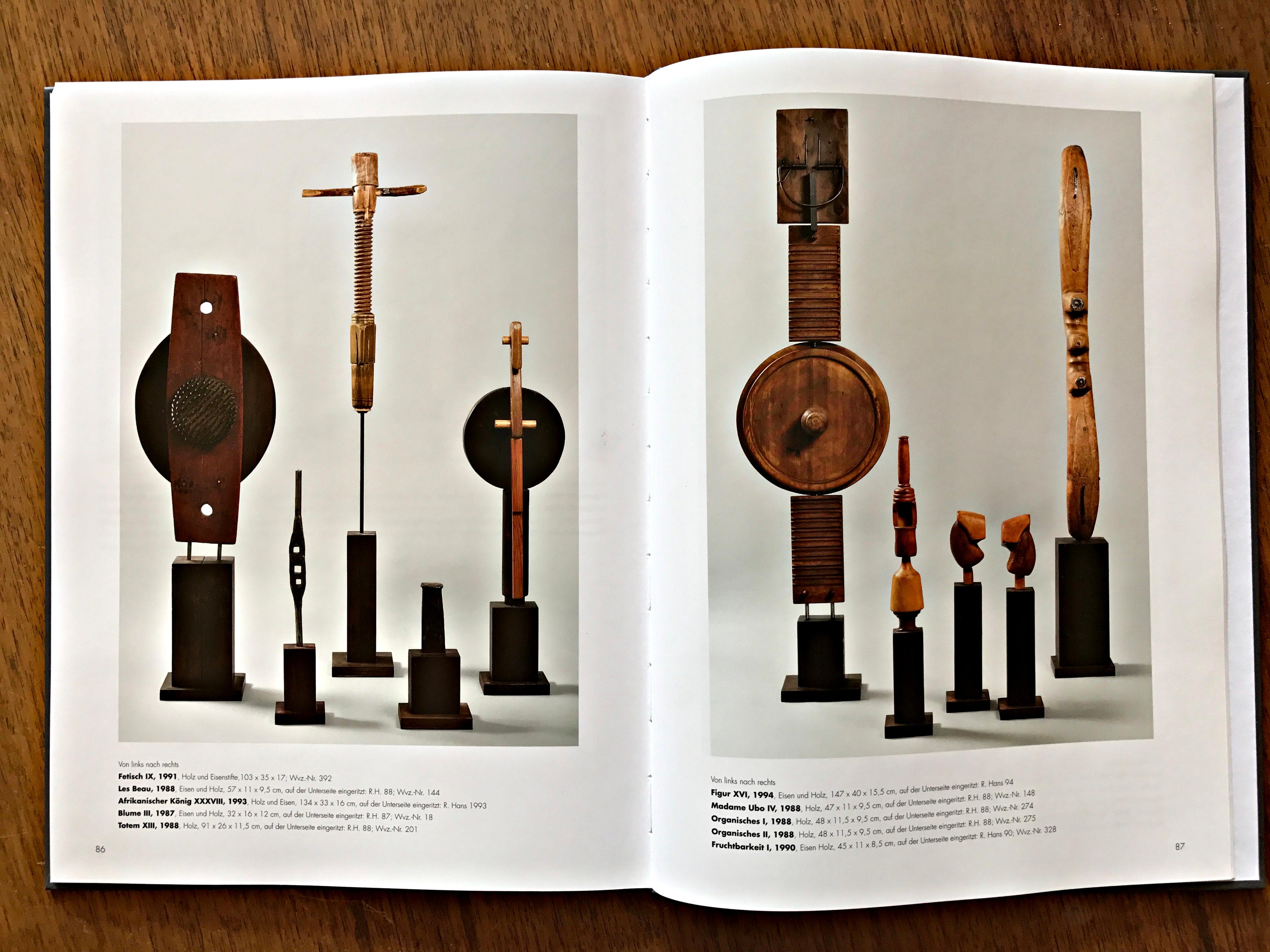 Abstract Wooden Sculptures Soldier's Luck I, 1992 German/Swiss Artist Rolf Hans im Angebot 4