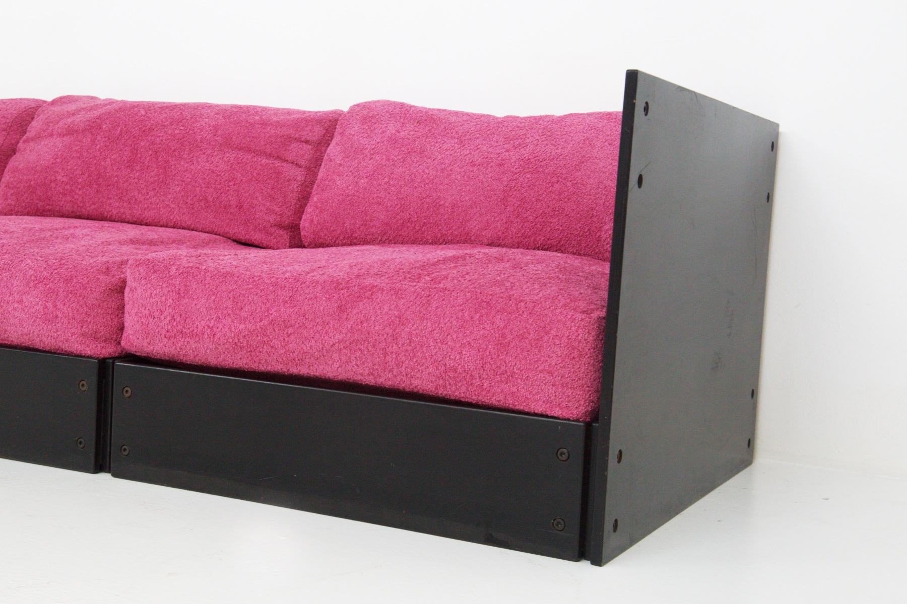 Rolf Heide Vintage Sofa for ICF in Pink Bouclé In Good Condition In Milano, IT
