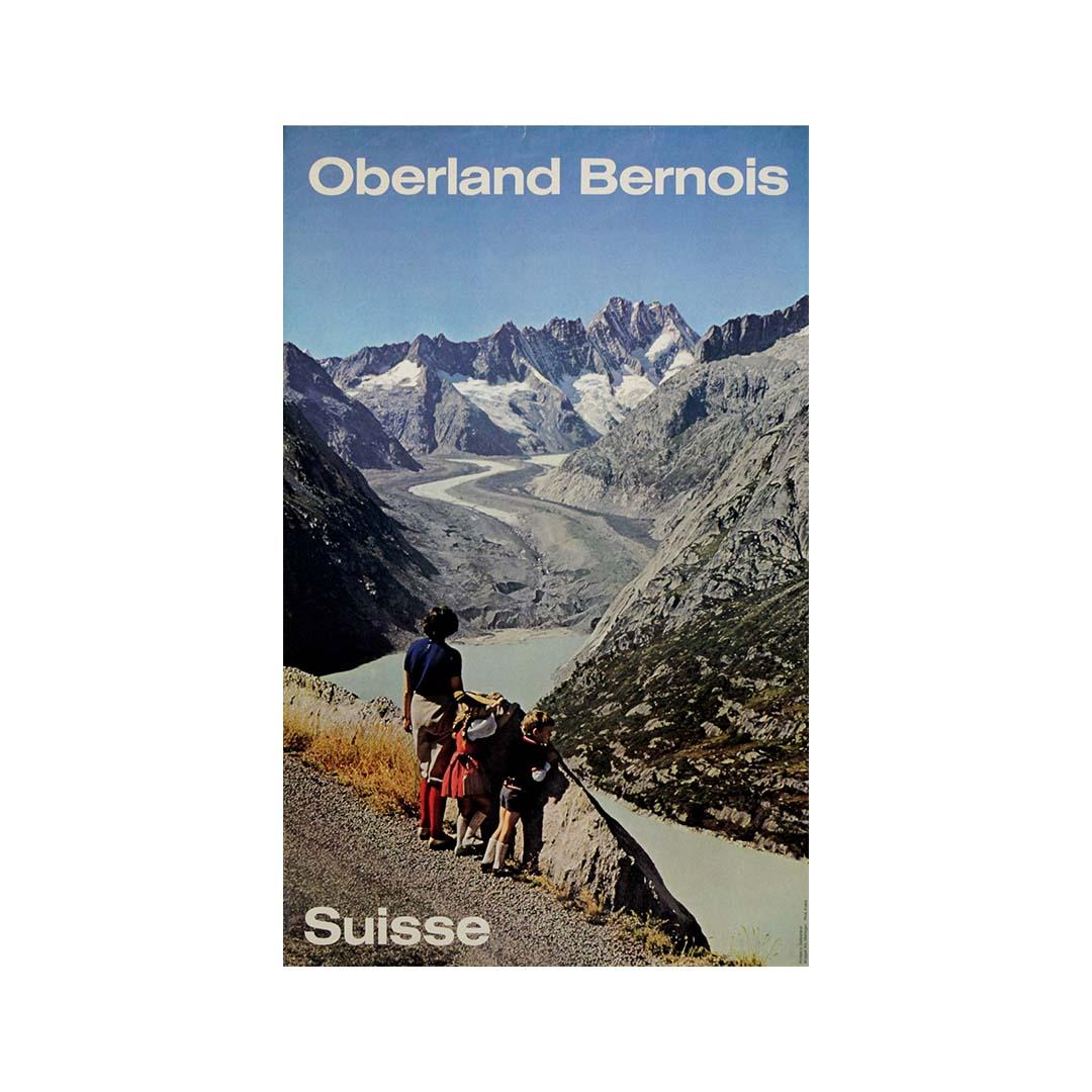 Poster di viaggio originale del 1960 per le Alpi svizzere - Oberland bernese in vendita 2