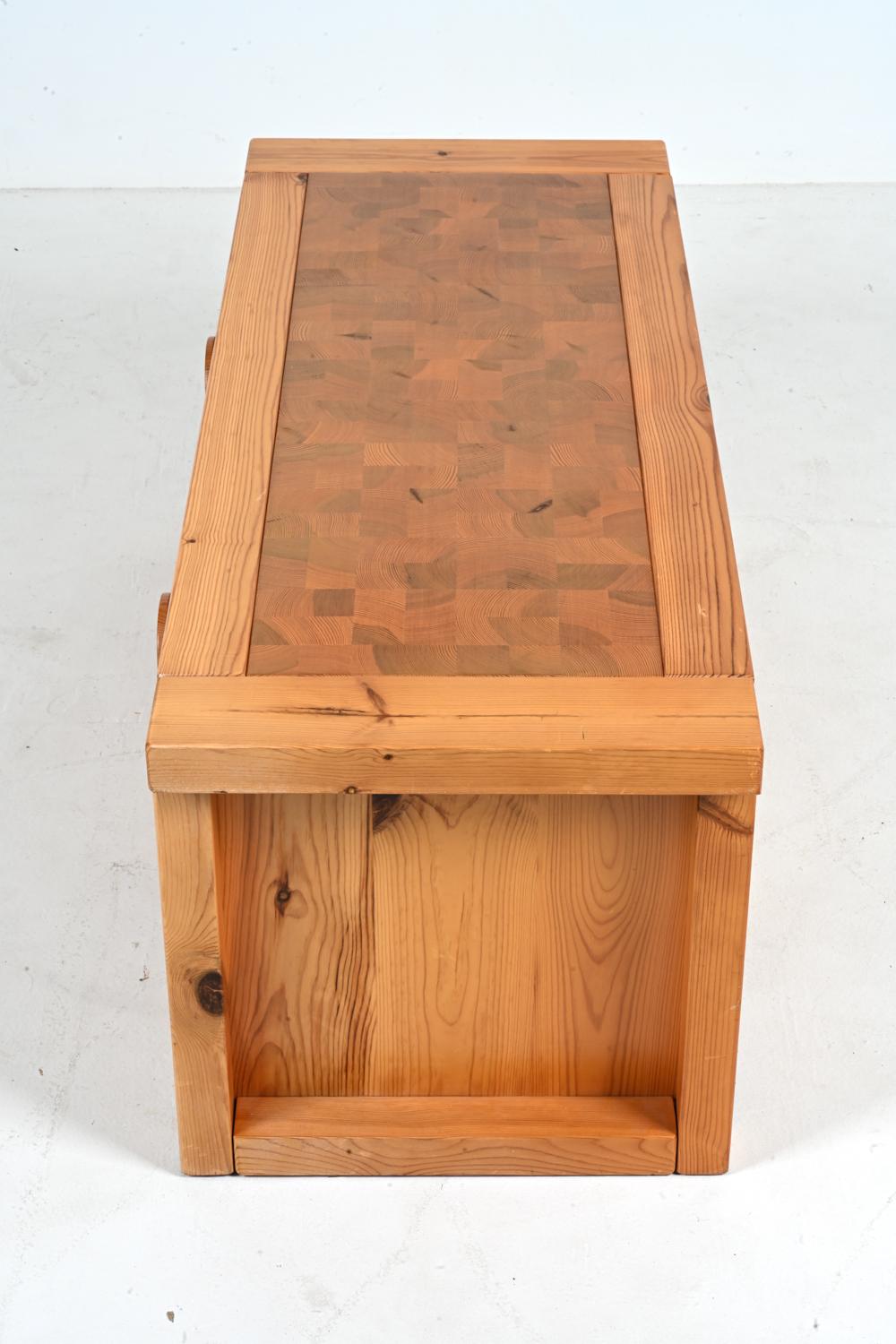 Rolf Middleboe for Tranekær Pine Parquetry Chest, 1970's For Sale 5
