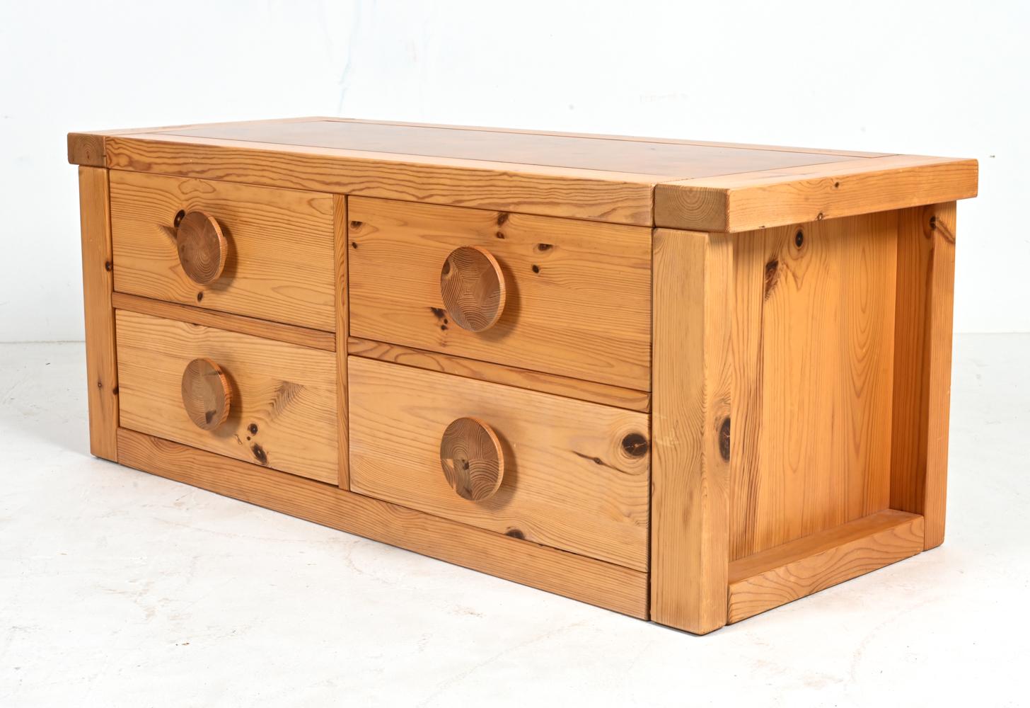 Scandinavian Modern Rolf Middleboe for Tranekær Pine Parquetry Chest, 1970's For Sale