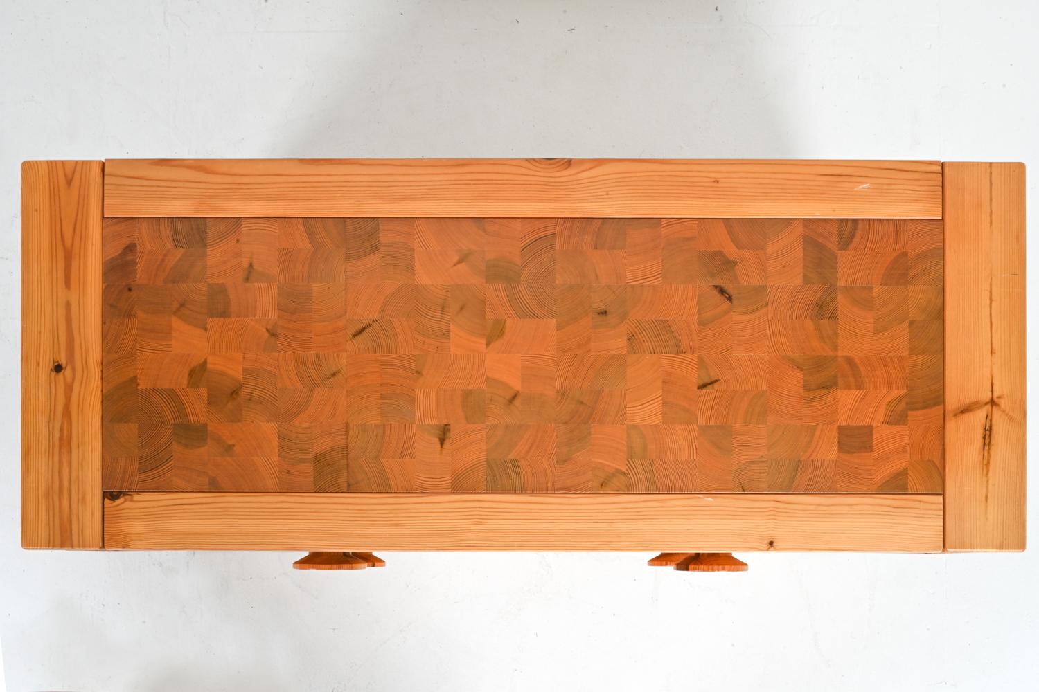 Rolf Middleboe for Tranekær Pine Parquetry Chest, 1970's For Sale 2
