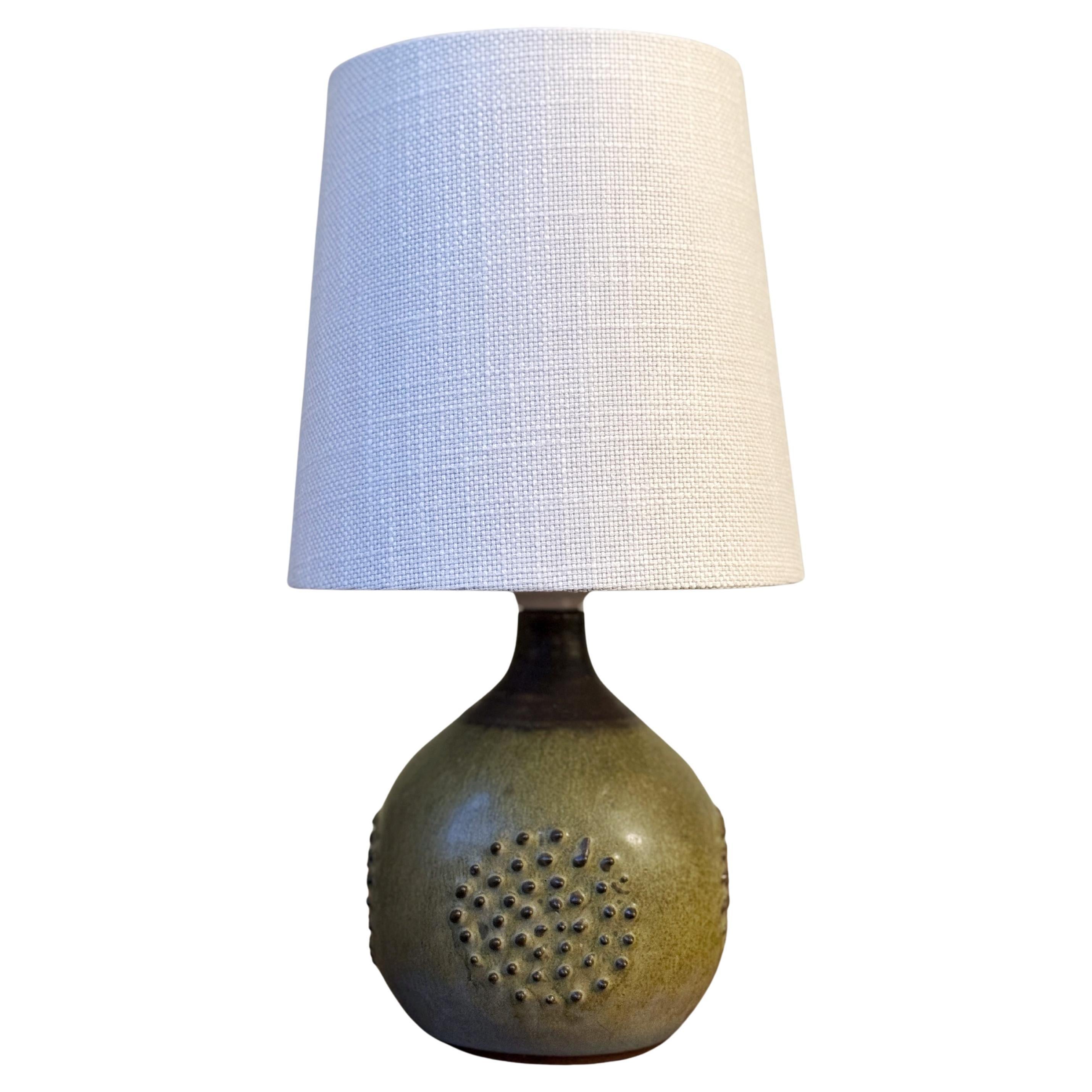 Lámpara de sobremesa Rolf Palm de gres Art Déco en verde y marrón, años 60. en venta