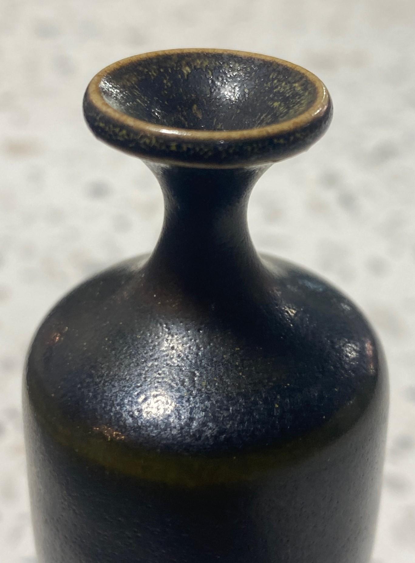 Vernissé Rolf Palm Vase scandinave moderne du milieu du siècle signé pour Mölle Sweden en vente