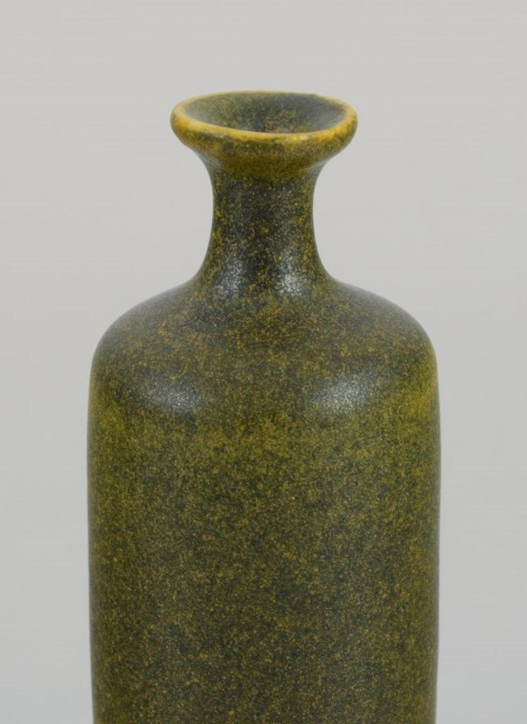 Rolf Palm, Swedish ceramicist. Unique miniature vase with  yellow-green glaze. In Excellent Condition For Sale In København, Copenhagen