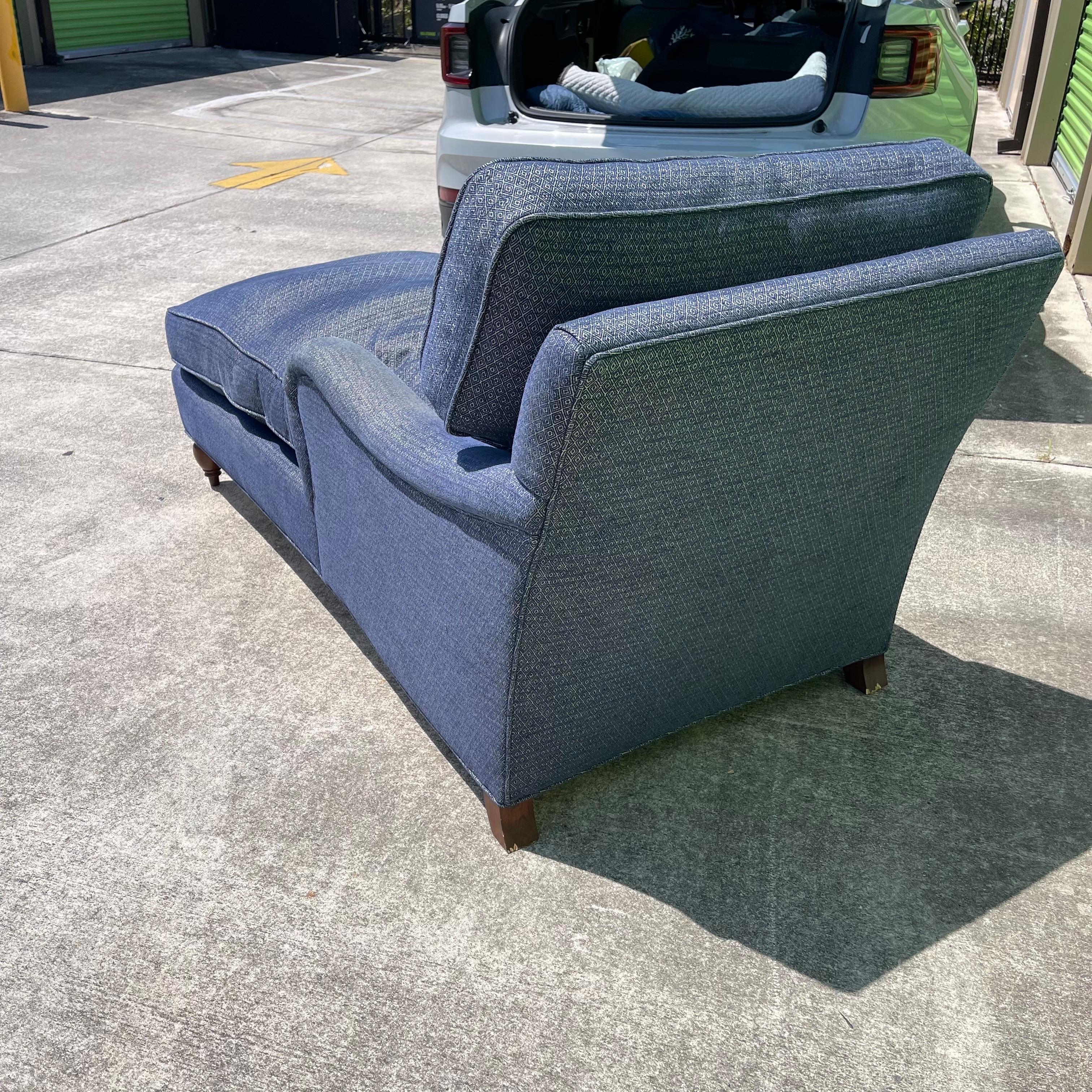 Cama de día con chaise longue y brazos enrollables, hecha a mano en EE.UU. por Lee Jofa en venta 7